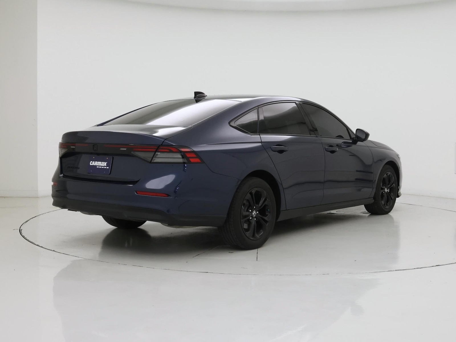 2025 Honda Accord SE - Photo 9