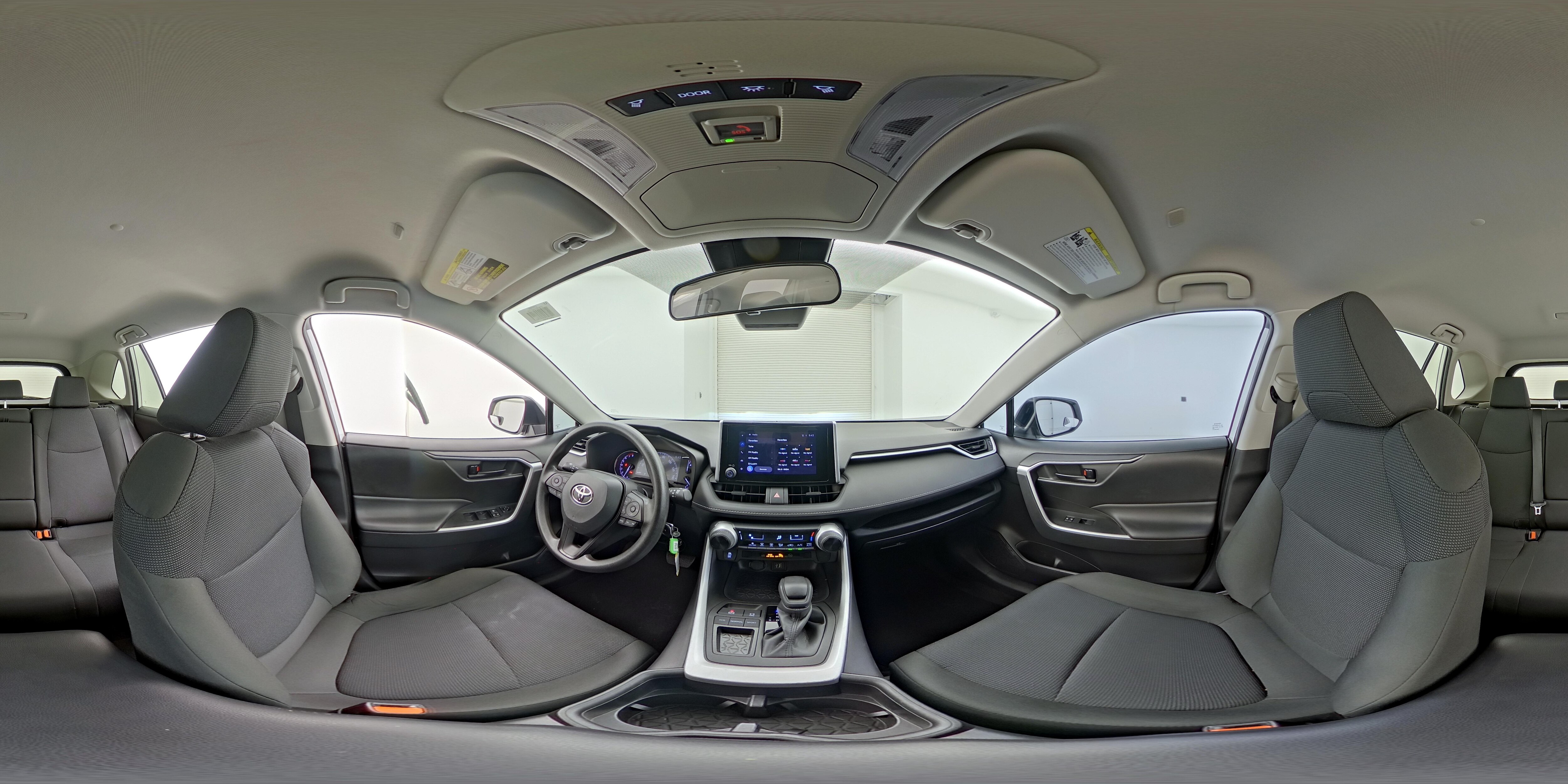 2023 Toyota RAV4 LE - Photo 24