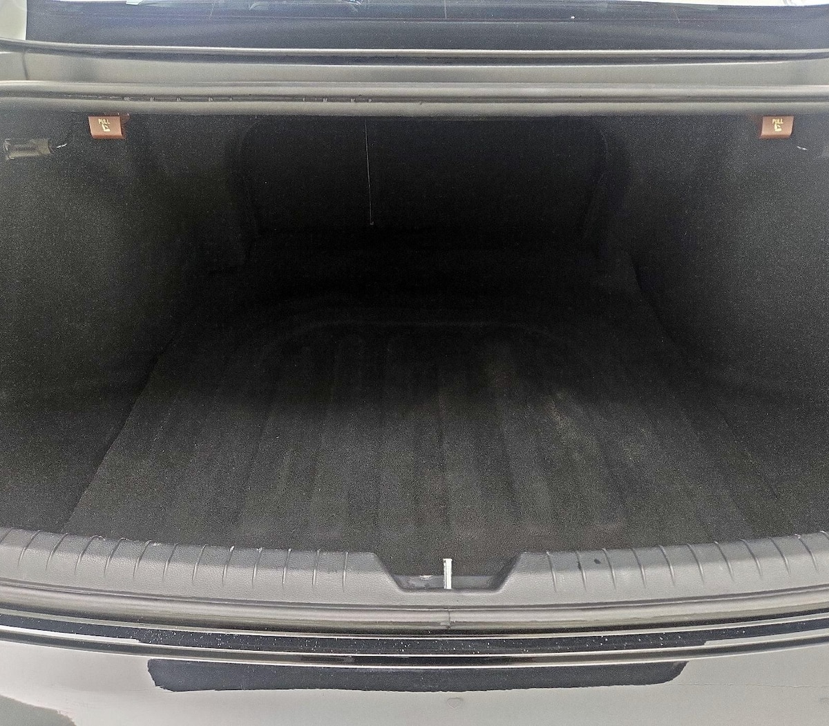 Trunk/Cargo (Seats Up)