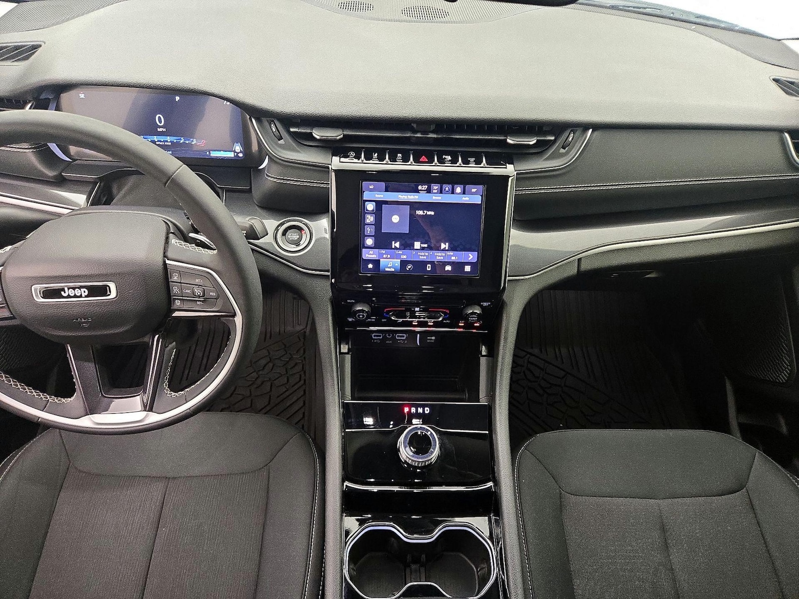 Apple CarPlay® & Android Auto™