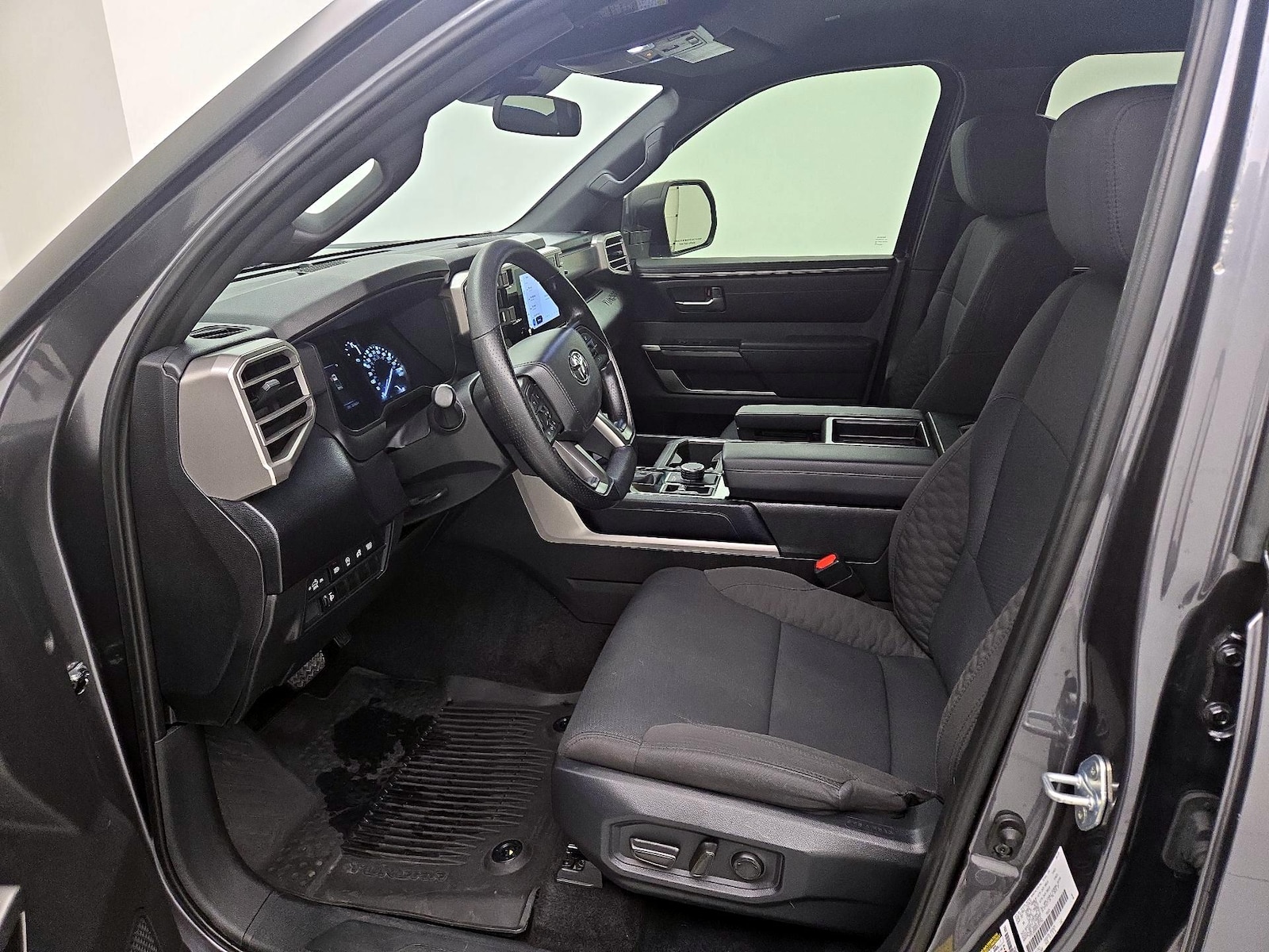 Power Seat(s) & Side Airbags