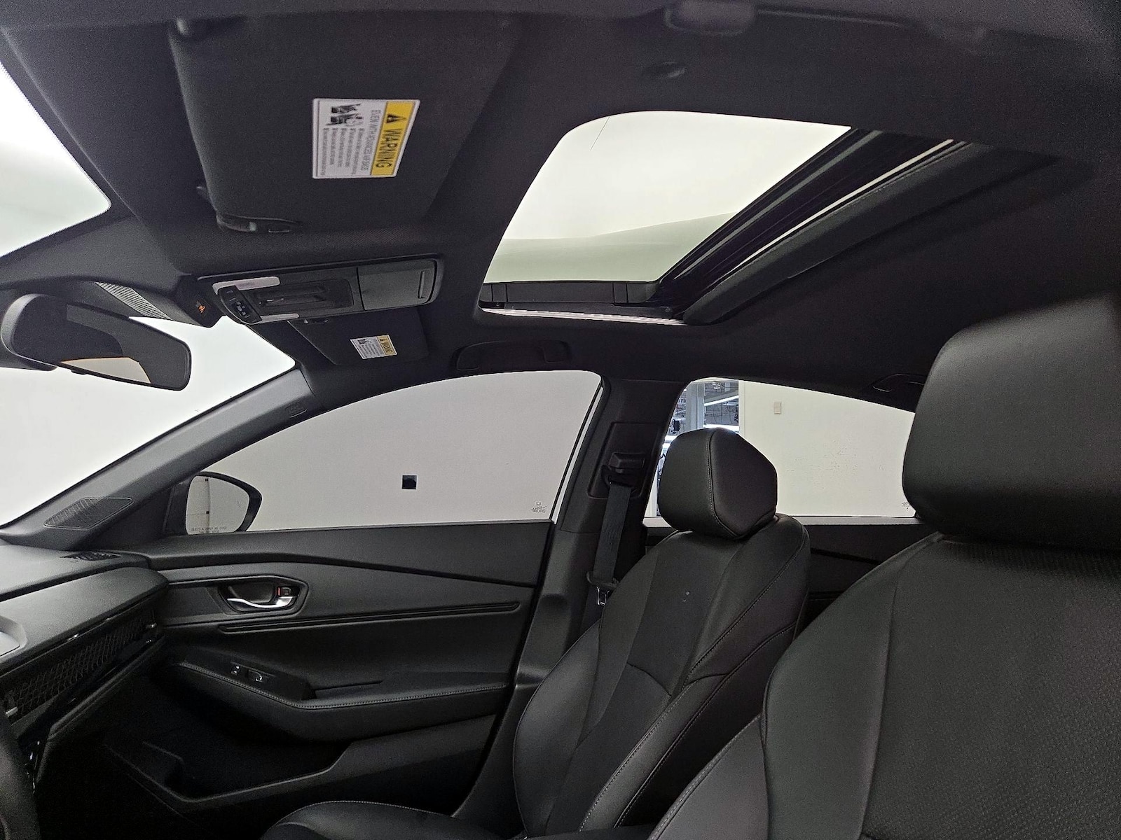 Sunroof(s) & Overhead Airbags