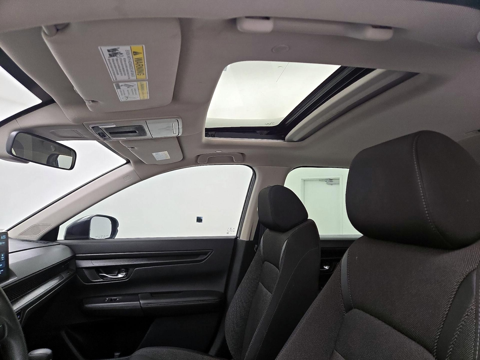 Sunroof(s) & Overhead Airbags