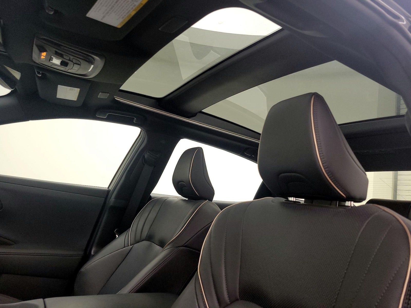 Skylight(s) & Overhead Airbags