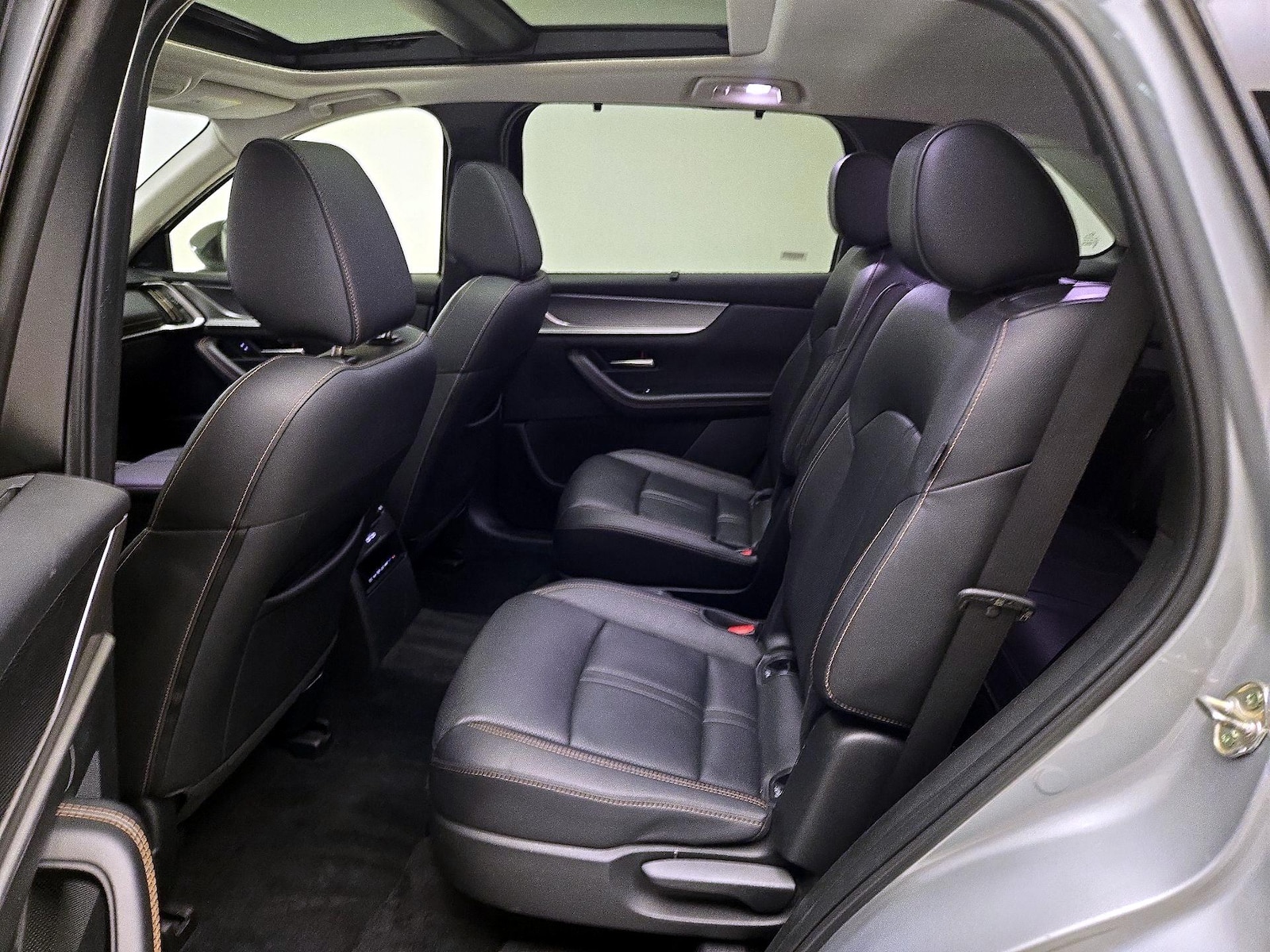 Rear Air Conditioning