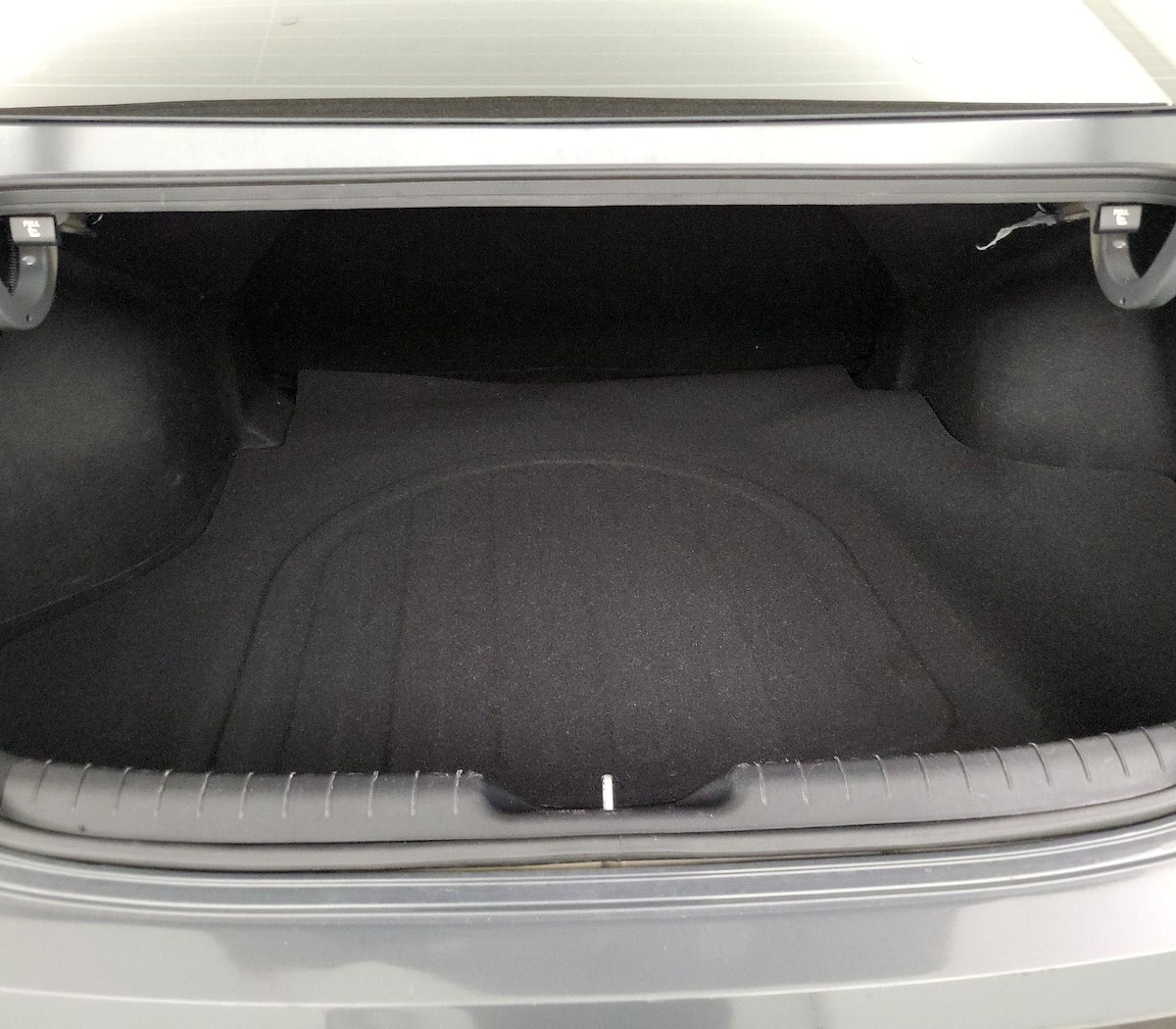 Trunk/Cargo (Seats Up)