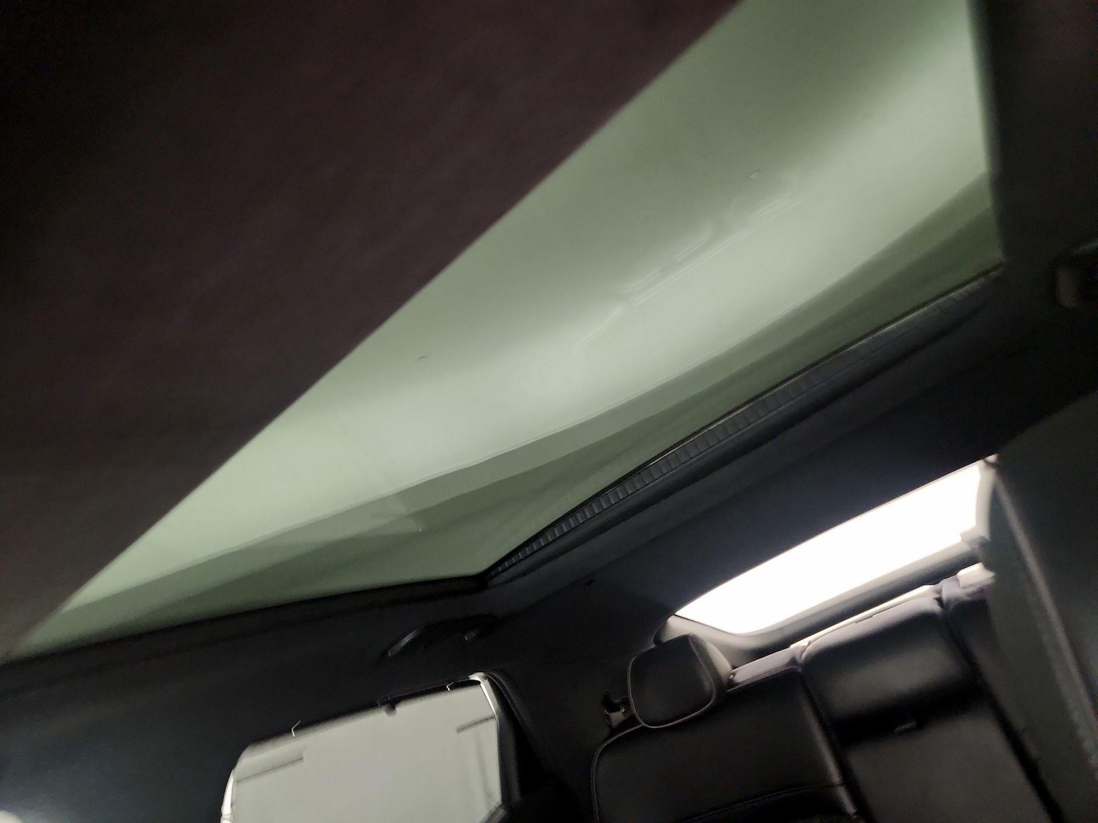 Skylight(s) & Overhead Airbags