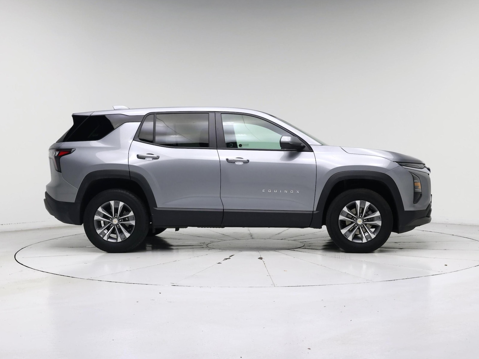 2026 Chevrolet Equinox LT - Photo 8