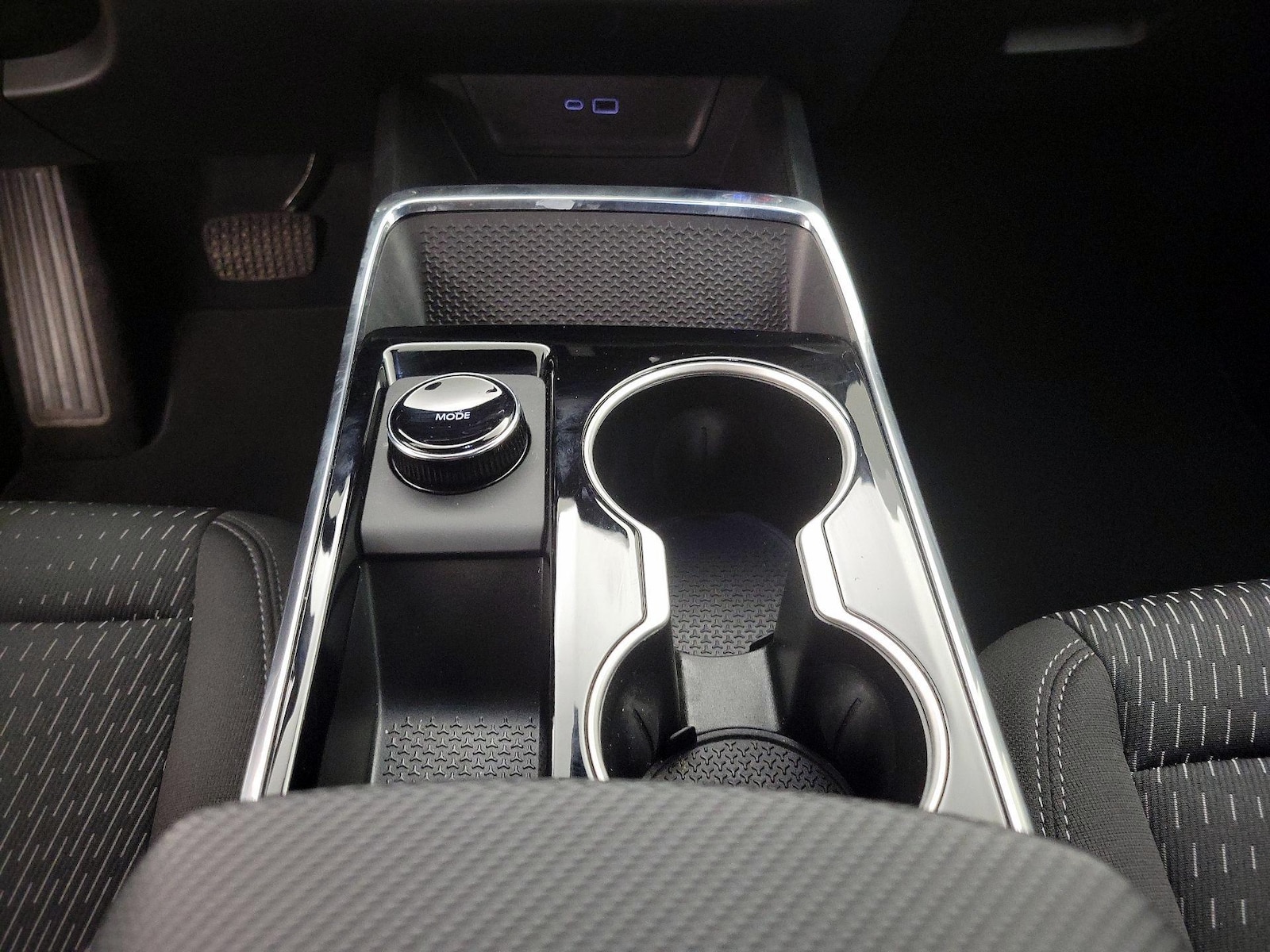 2026 Chevrolet Equinox LT - Photo 18