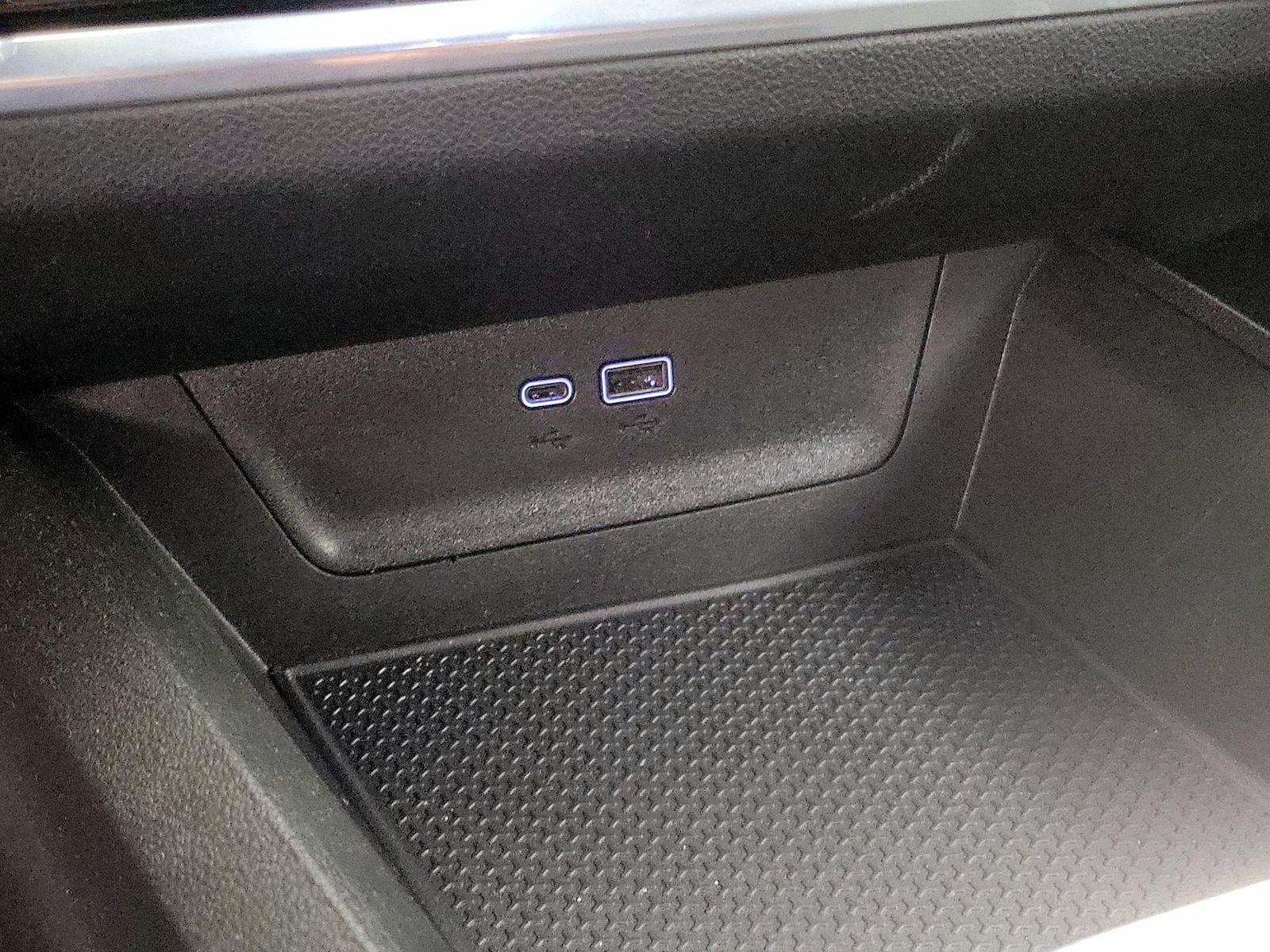 2026 Chevrolet Equinox LT - Photo 19