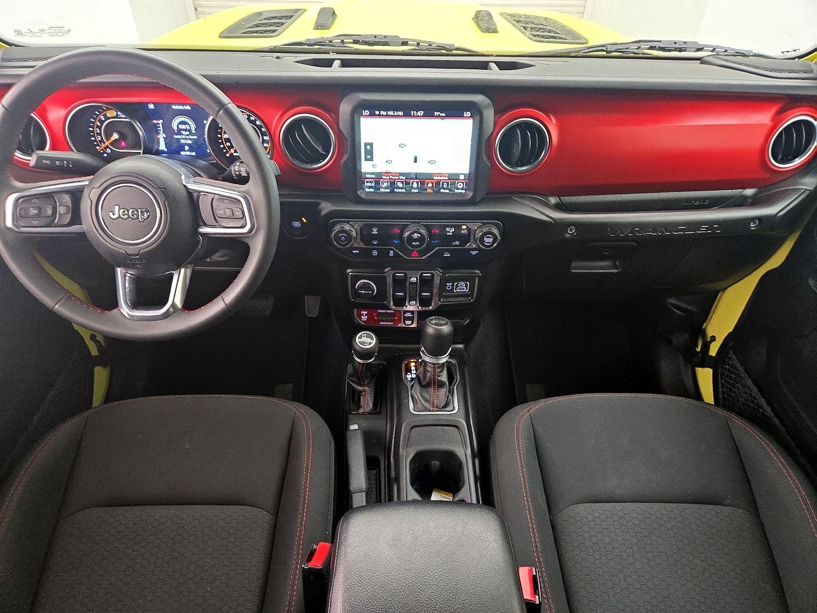 Apple CarPlay® & Android Auto™