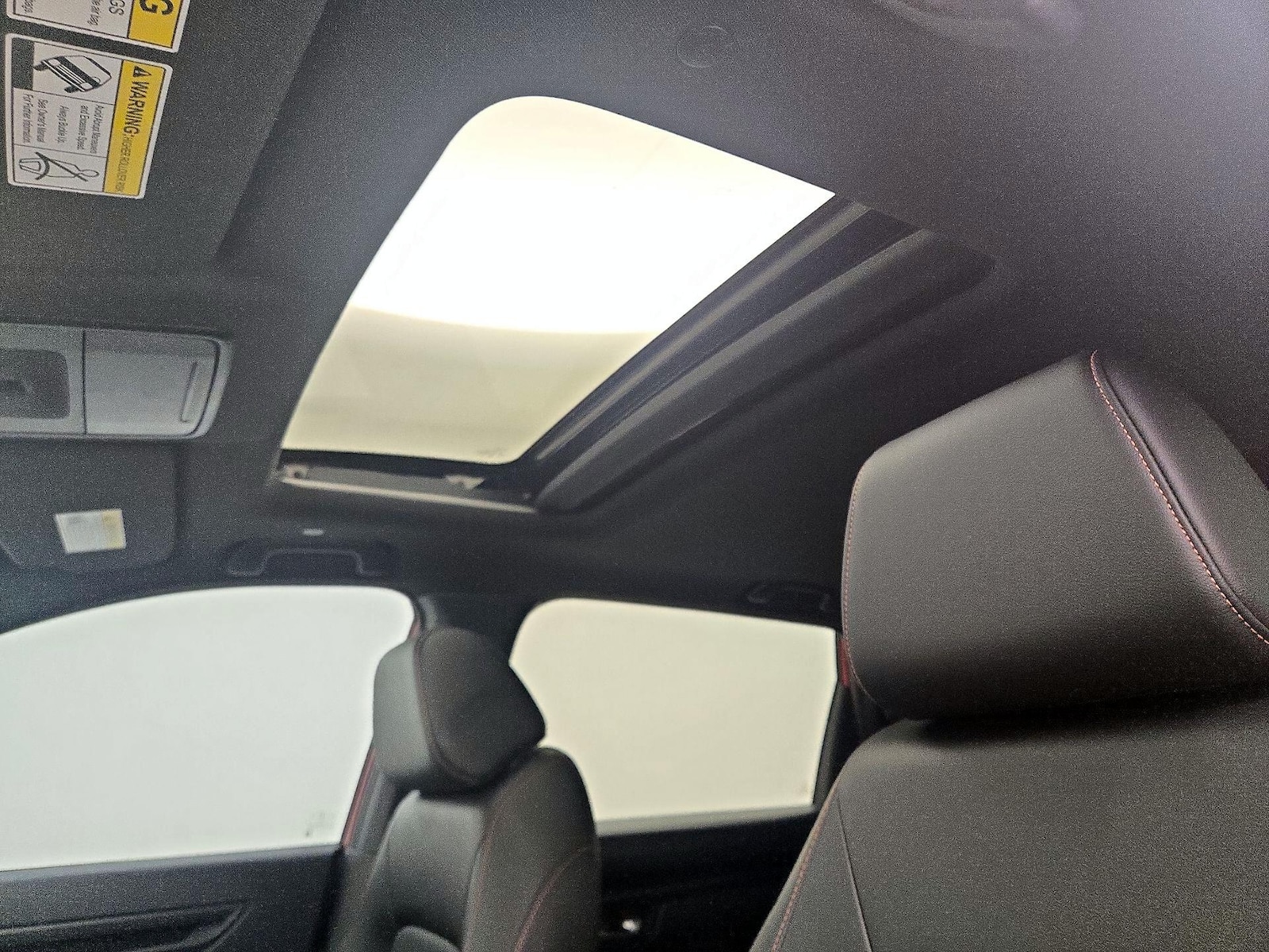 Sunroof(s) & Overhead Airbags