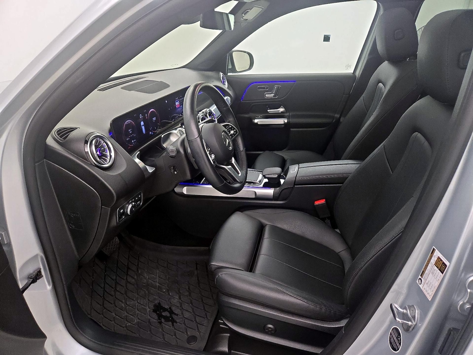 Power Seat(s) & Side Airbags