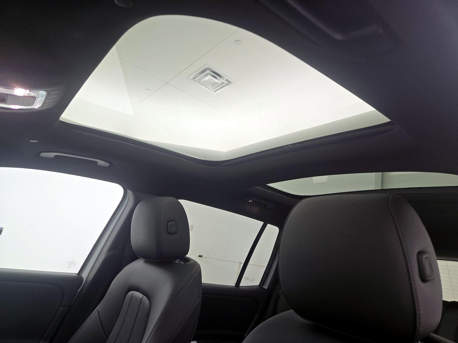 Panoramic Sunroof