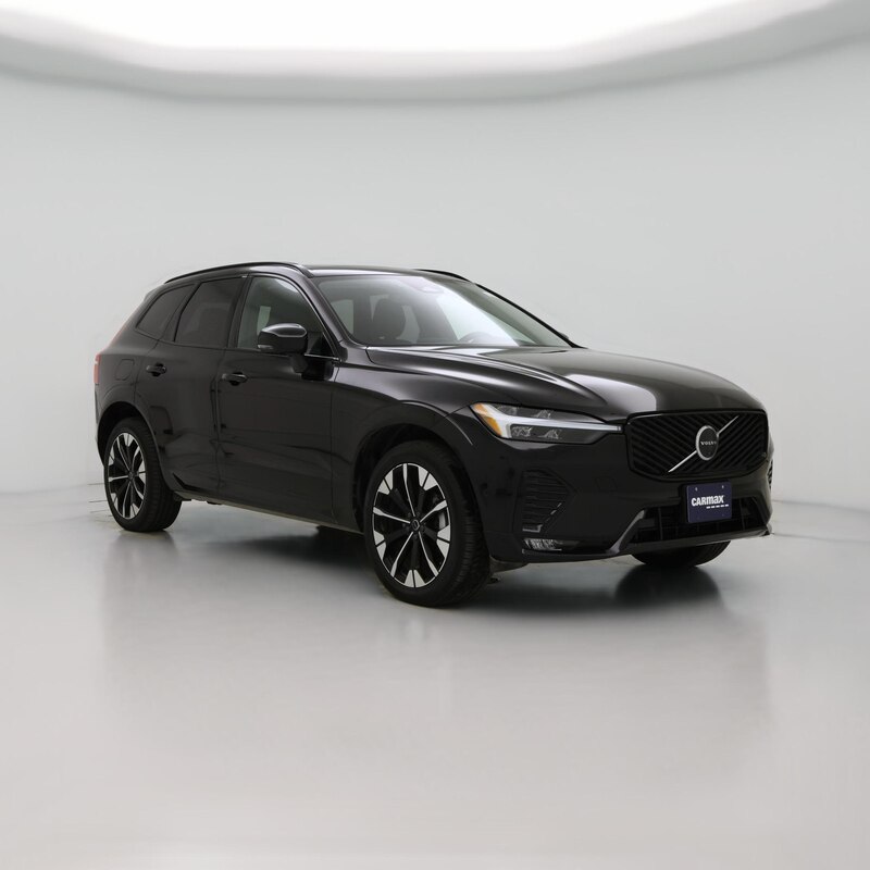 2026 Volvo XC60 B5 Ultra Black Edition