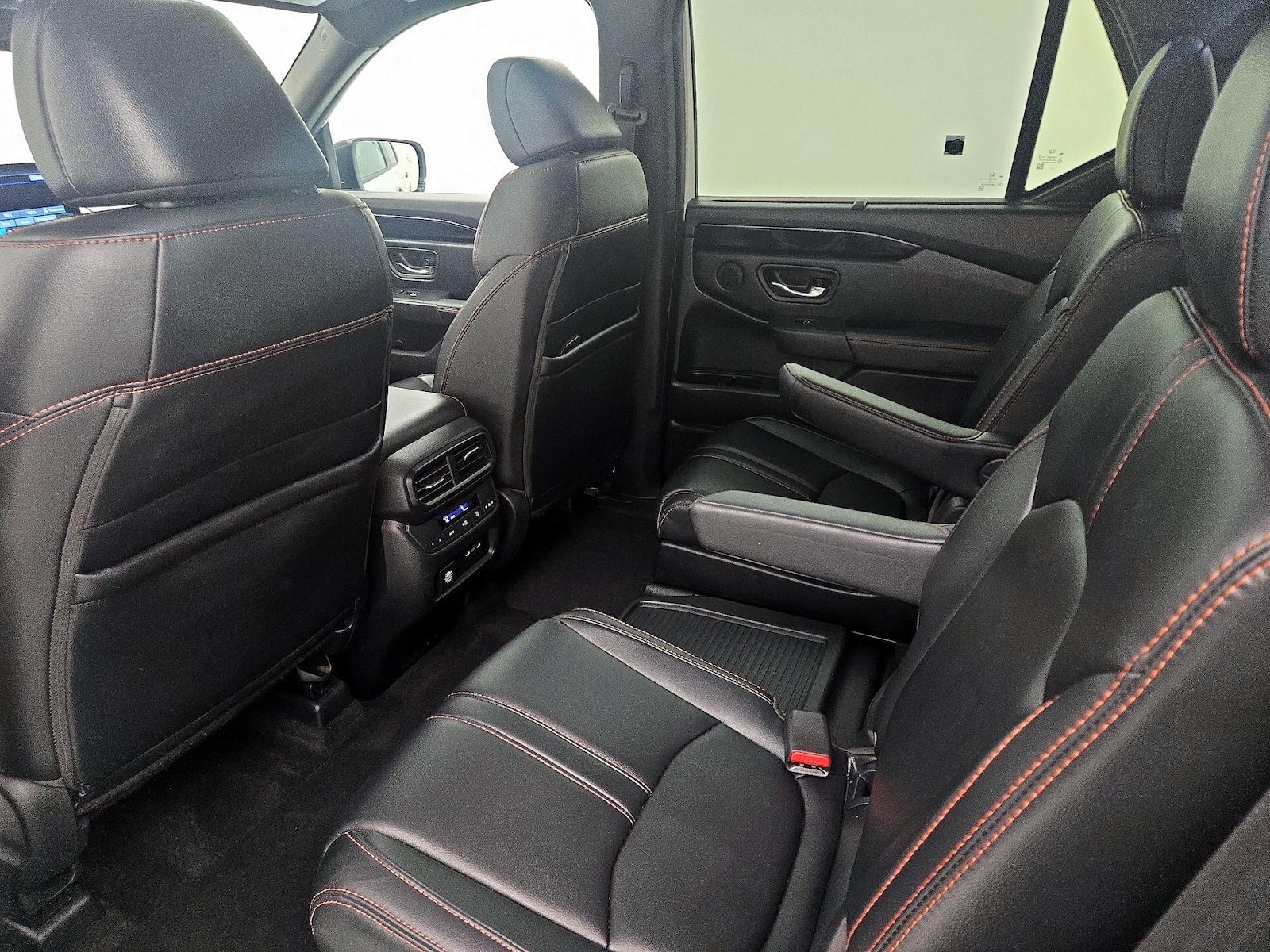 Rear Air Conditioning