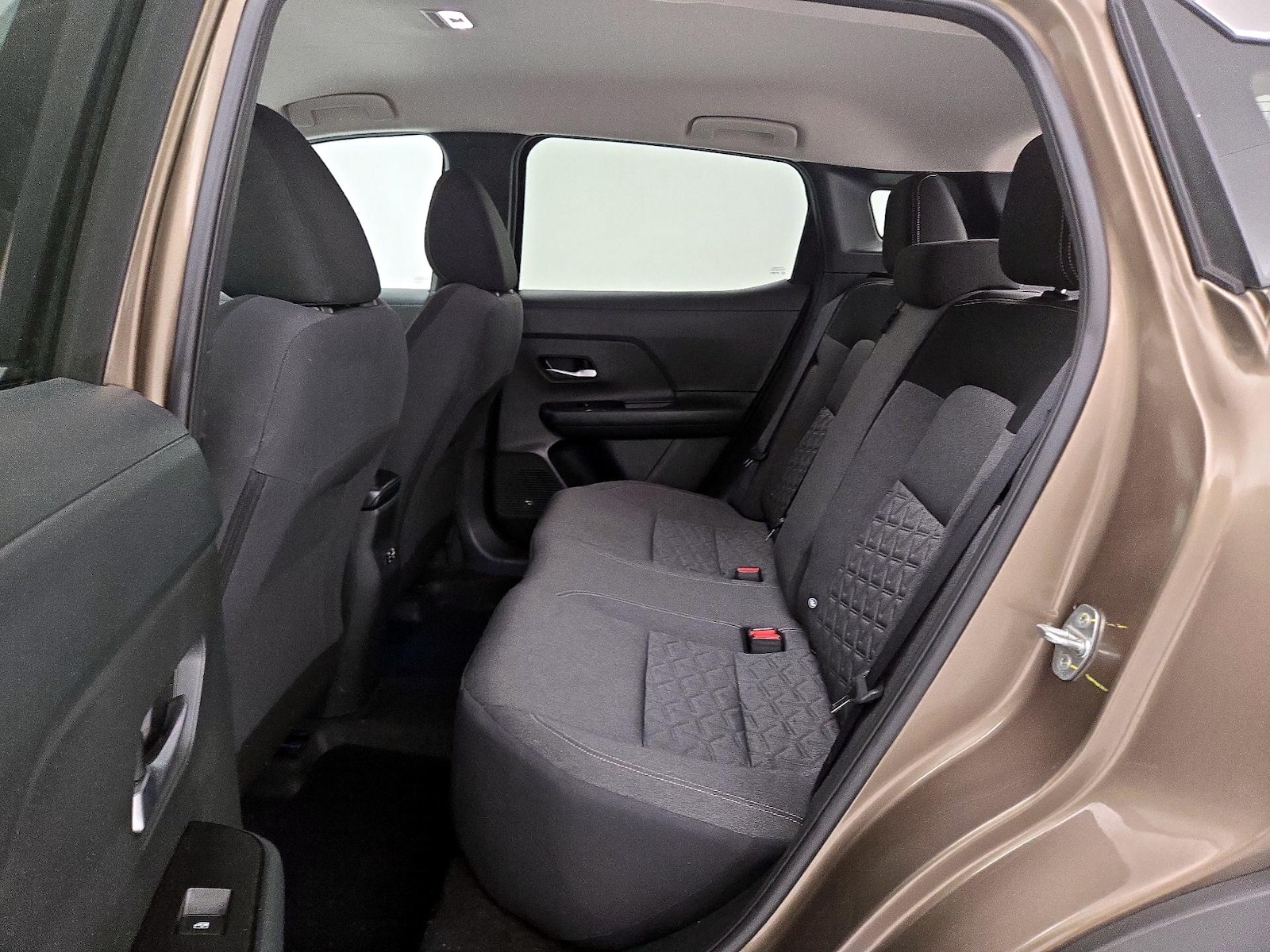2025 Nissan Kicks SV - Photo 20
