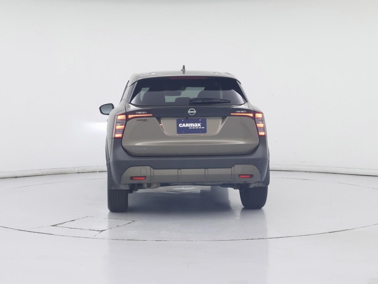 2025 Nissan Kicks SV - Photo 7