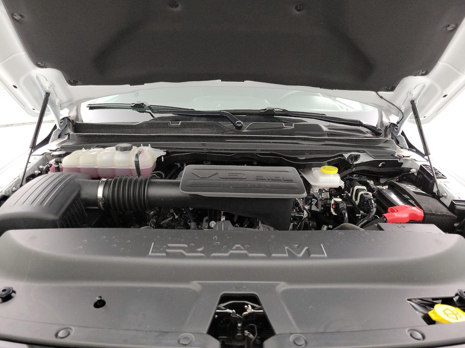 2025 RAM Ram 1500 Pickup Tradesman - Photo 22