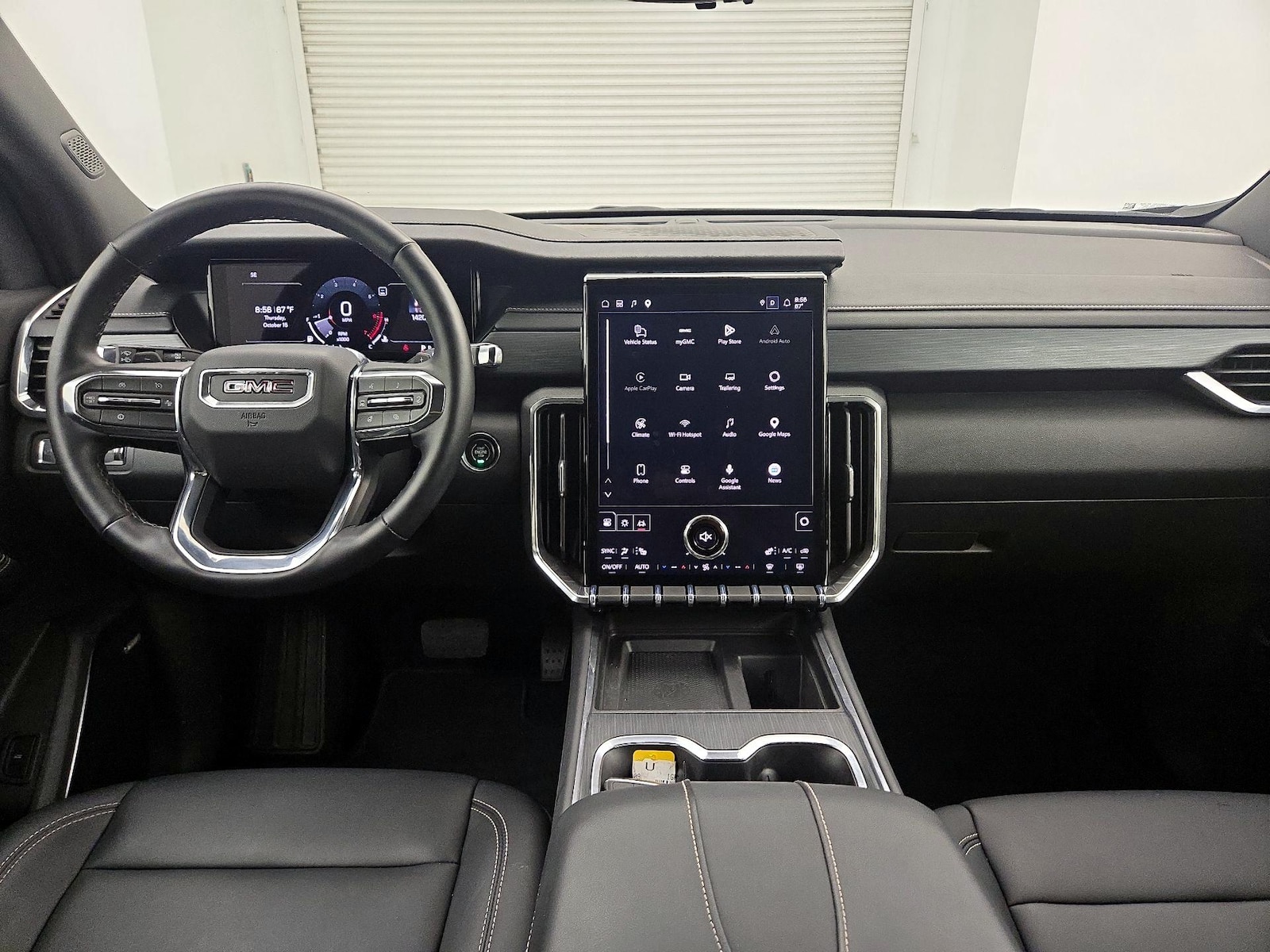 Apple CarPlay® & Android Auto™