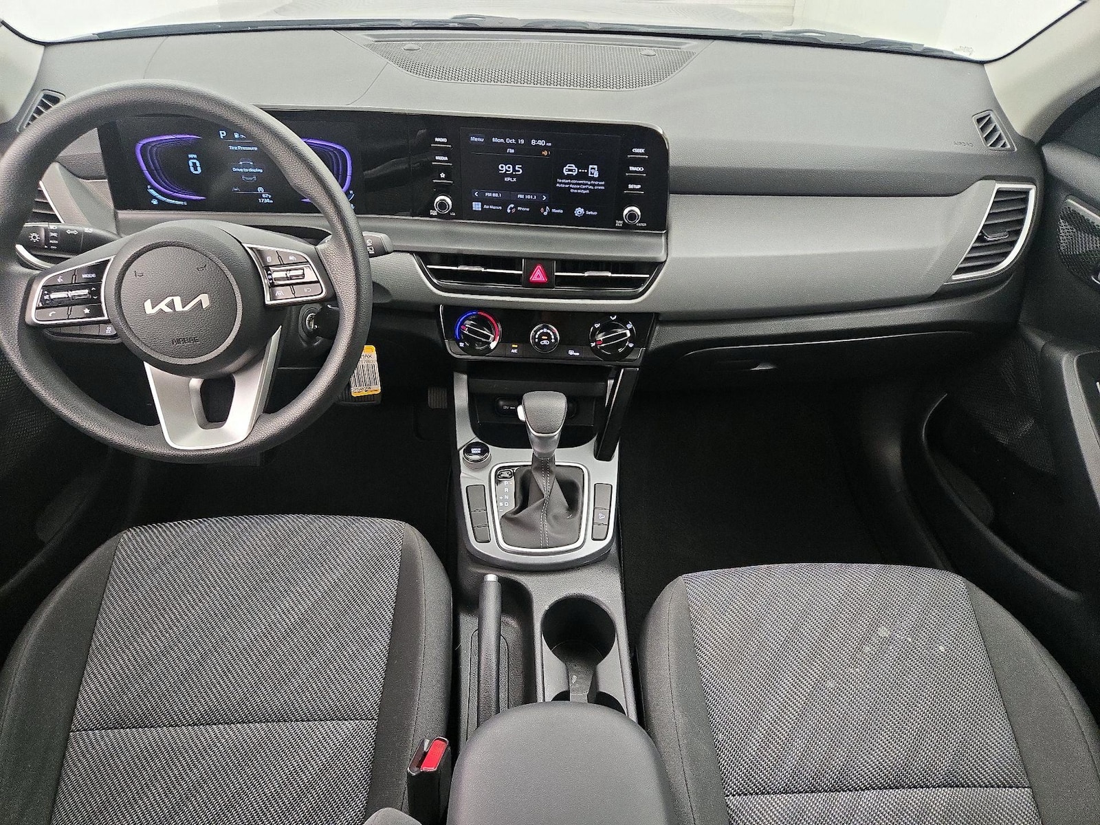 Apple CarPlay® & Android Auto™