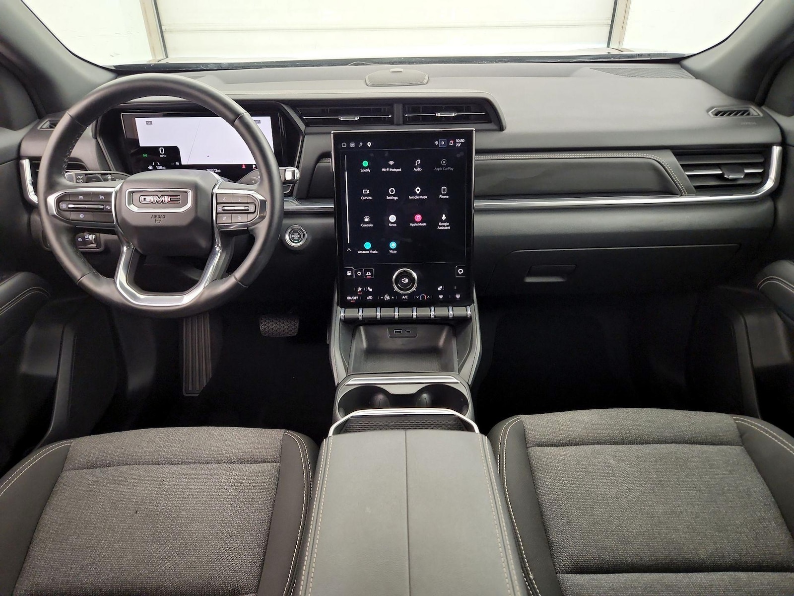 Apple CarPlay® & Android Auto™