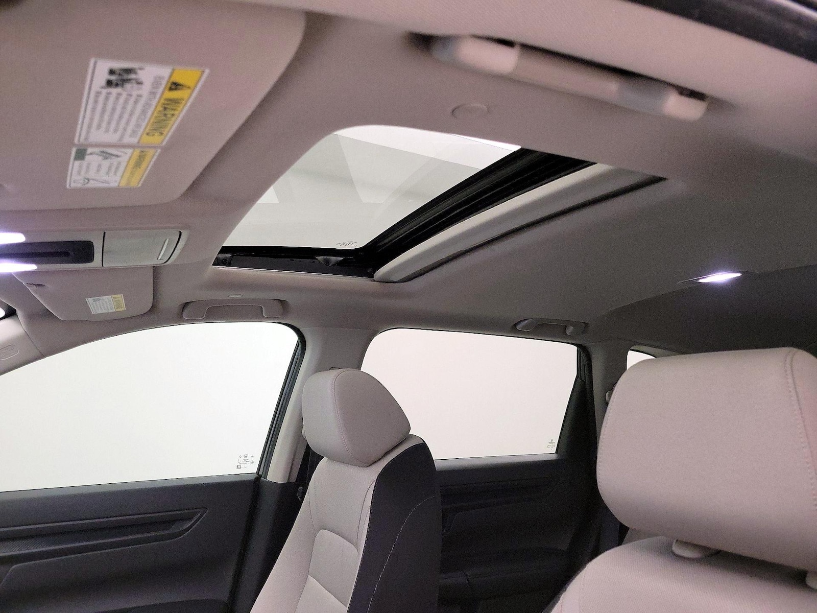Sunroof(s) & Overhead Airbags