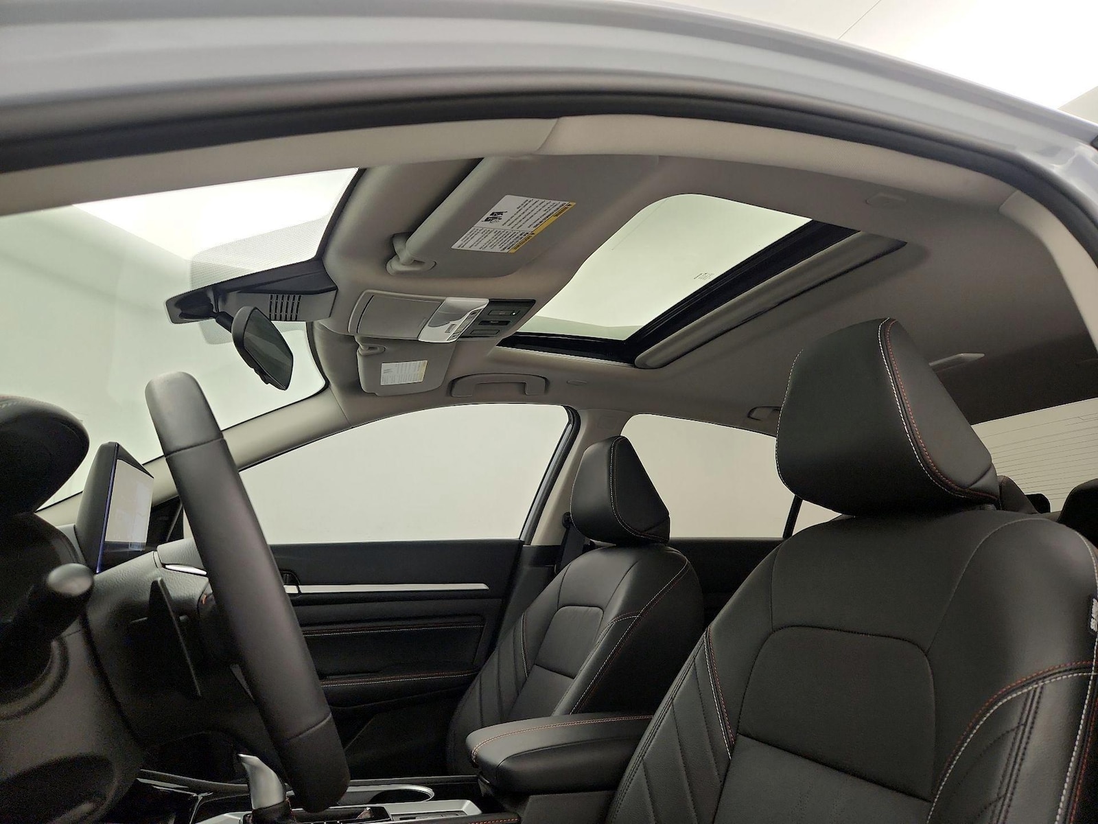 Sunroof(s) & Overhead Airbags