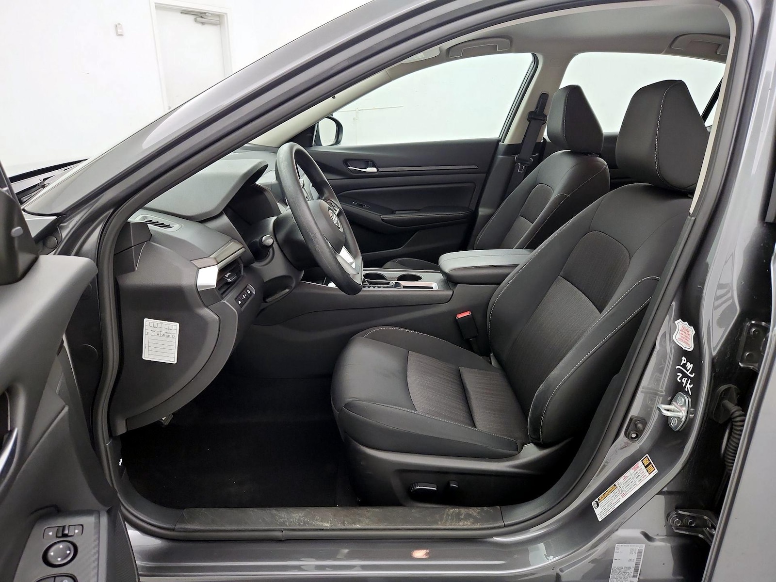 Power Seat(s) & Side Airbags
