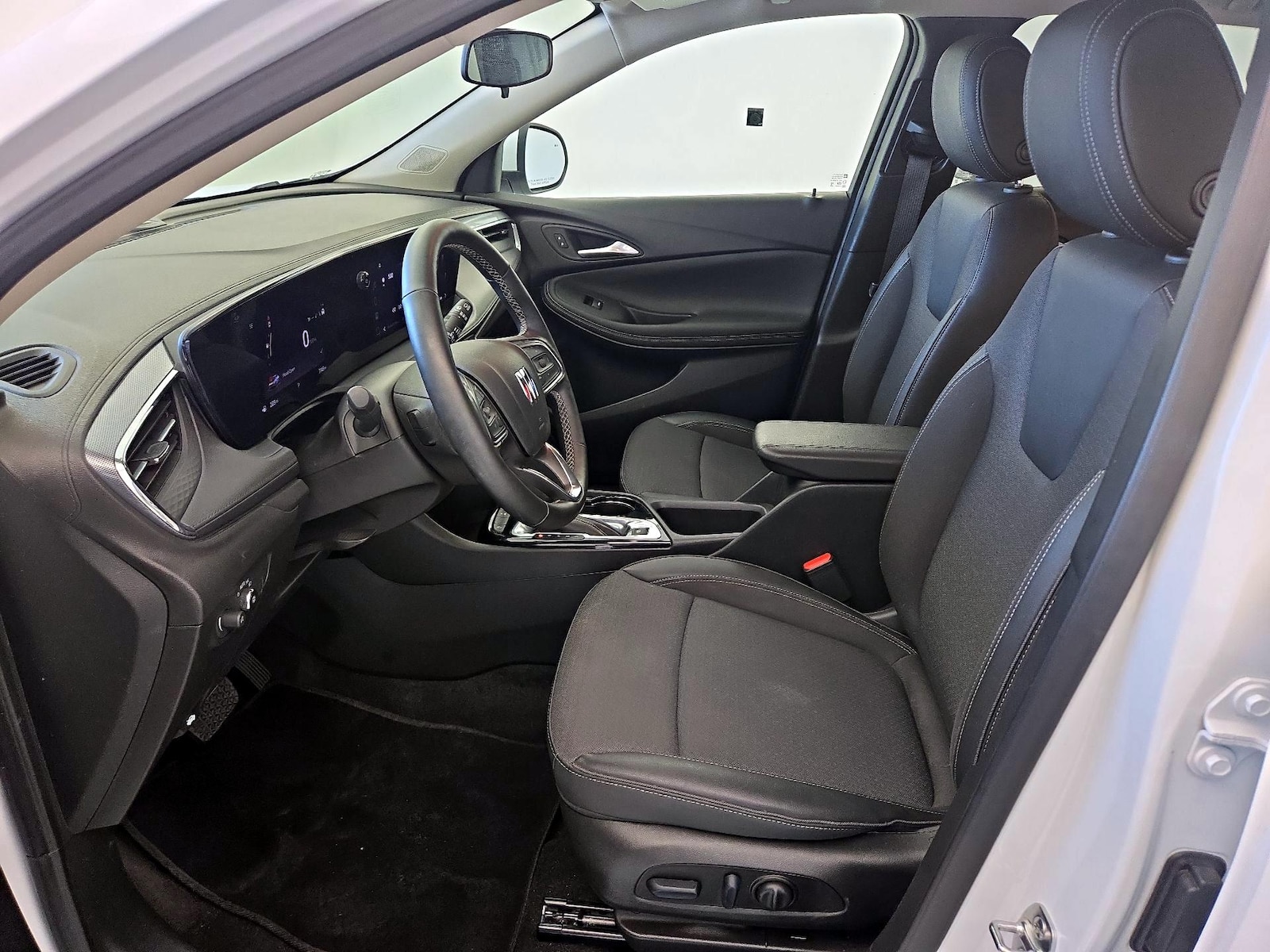 Power Seat(s) & Side Airbags