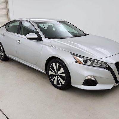 2022 Nissan Altima SV