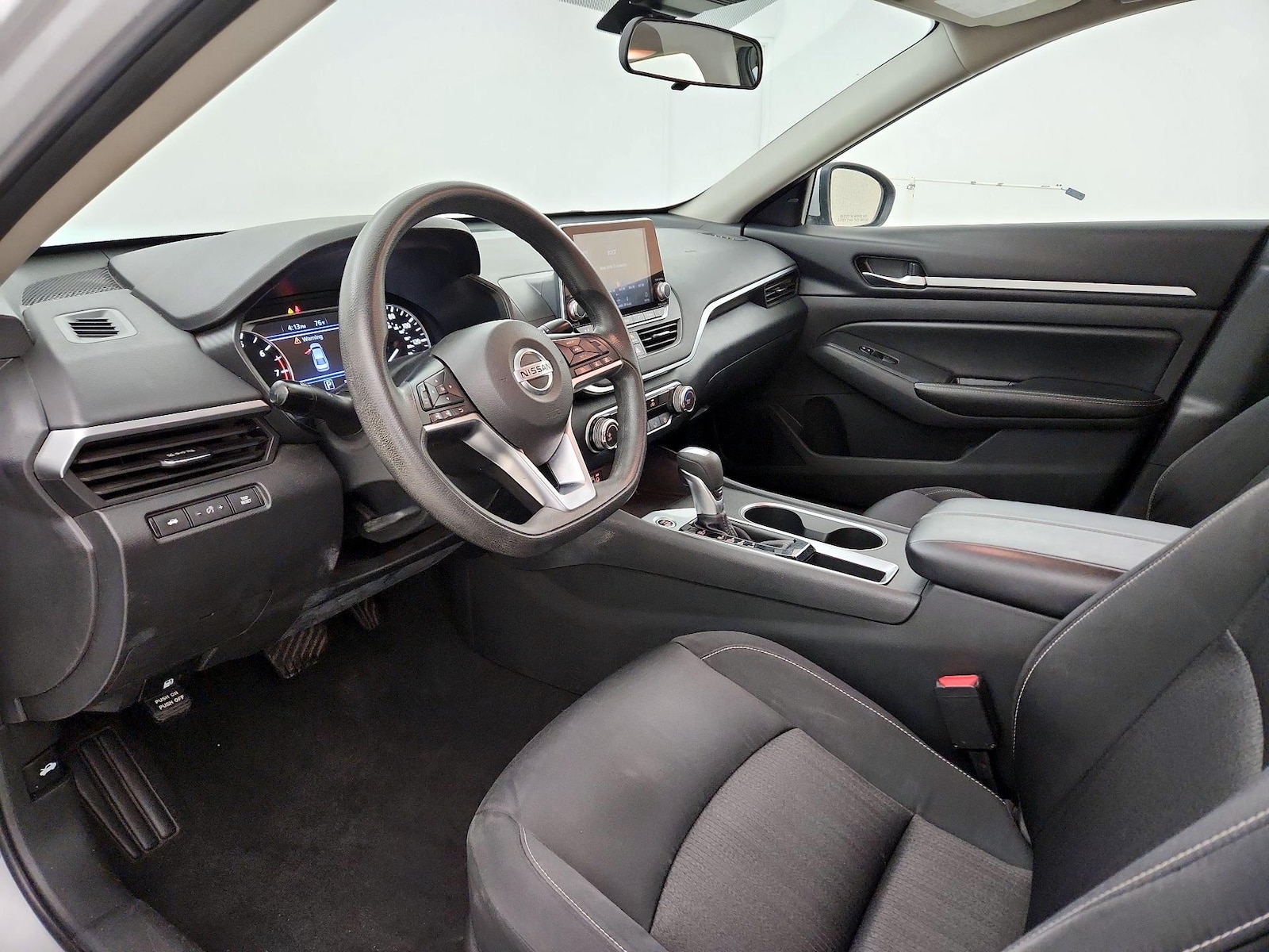 Power Seat(s) & Side Airbags