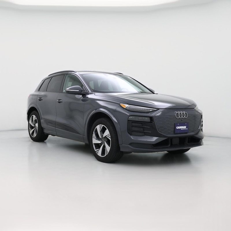 2025 Audi Q6 e-tron Premium Plus
