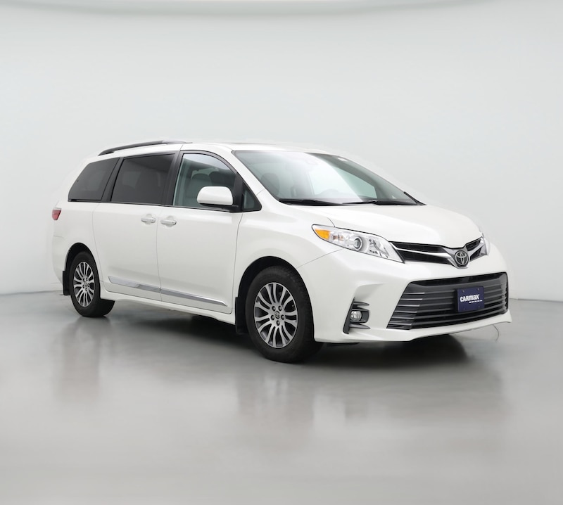 2020 Toyota Sienna XLE