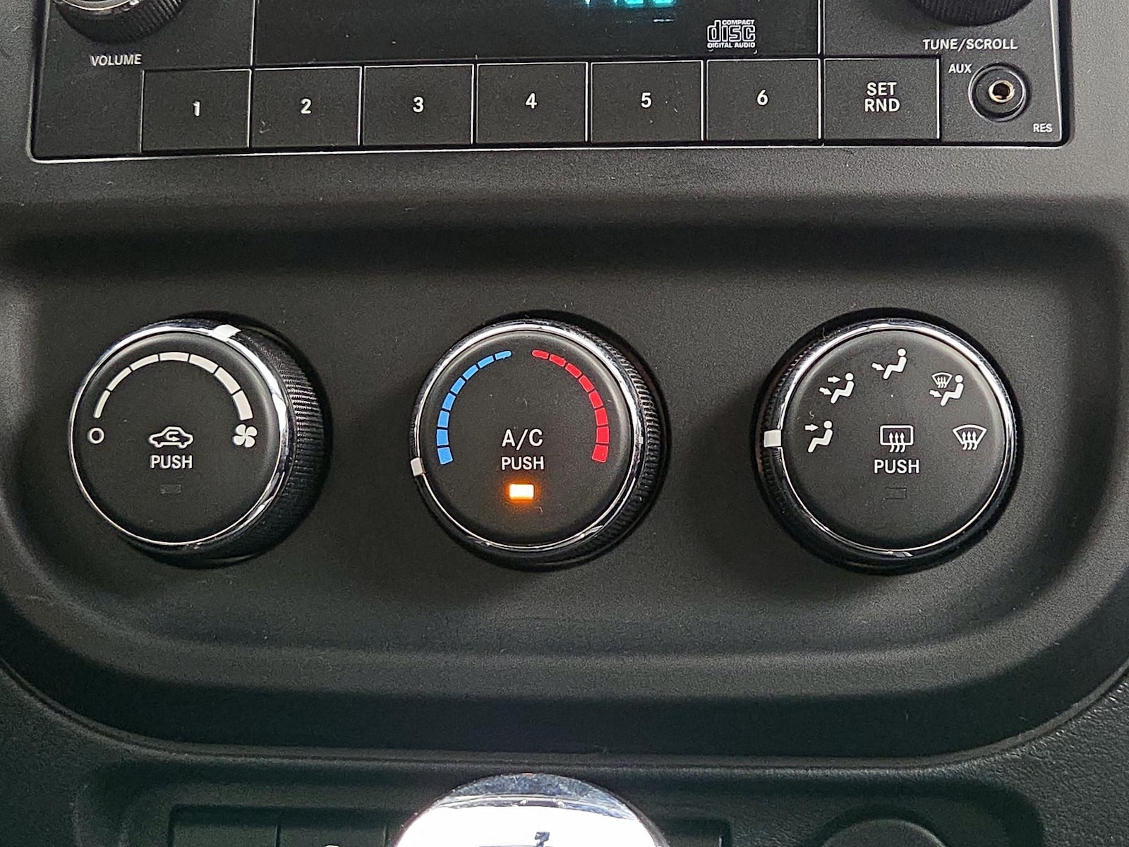 2015 Jeep Compass Sport - Photo 15