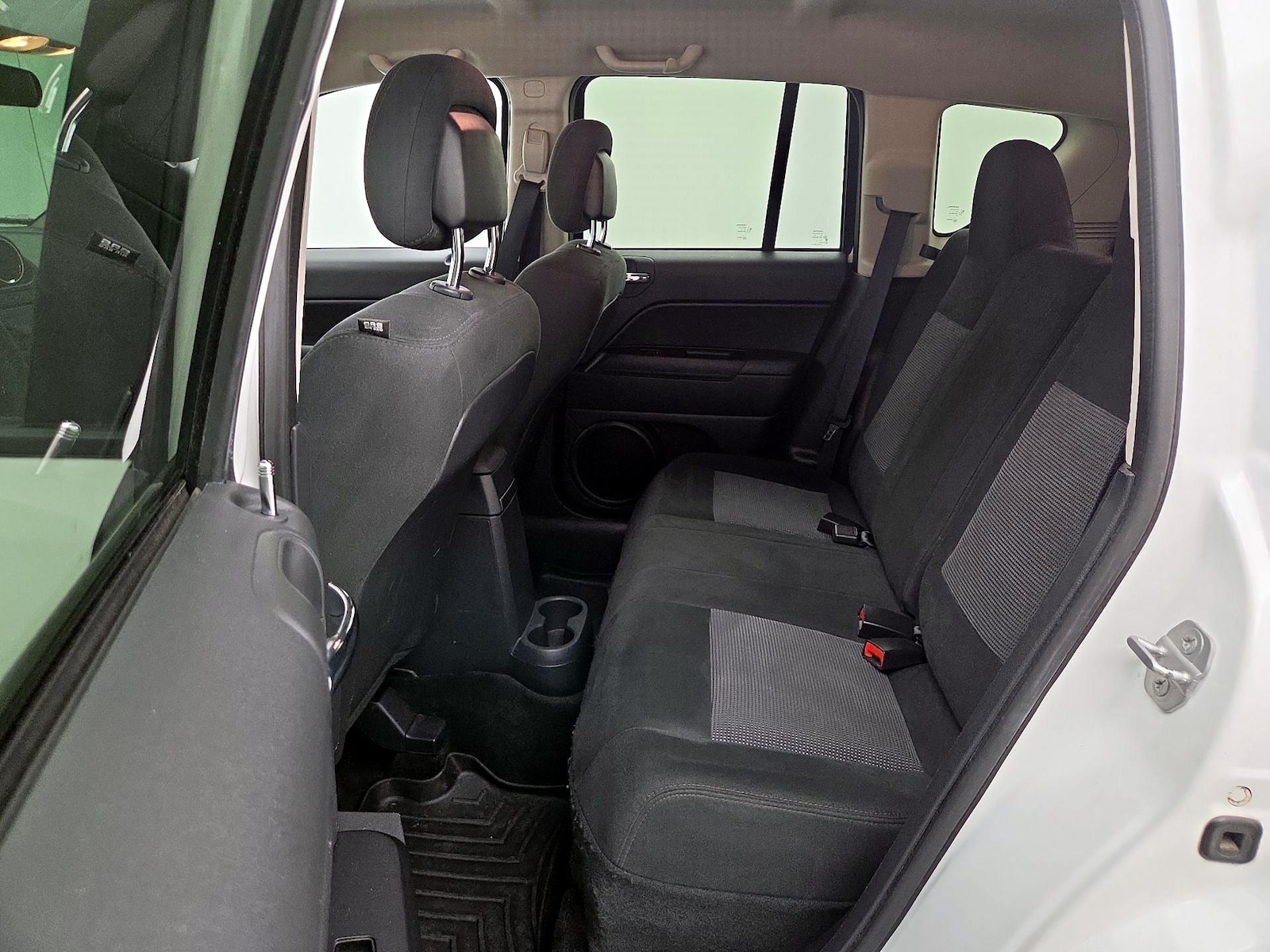 2015 Jeep Compass Sport - Photo 18