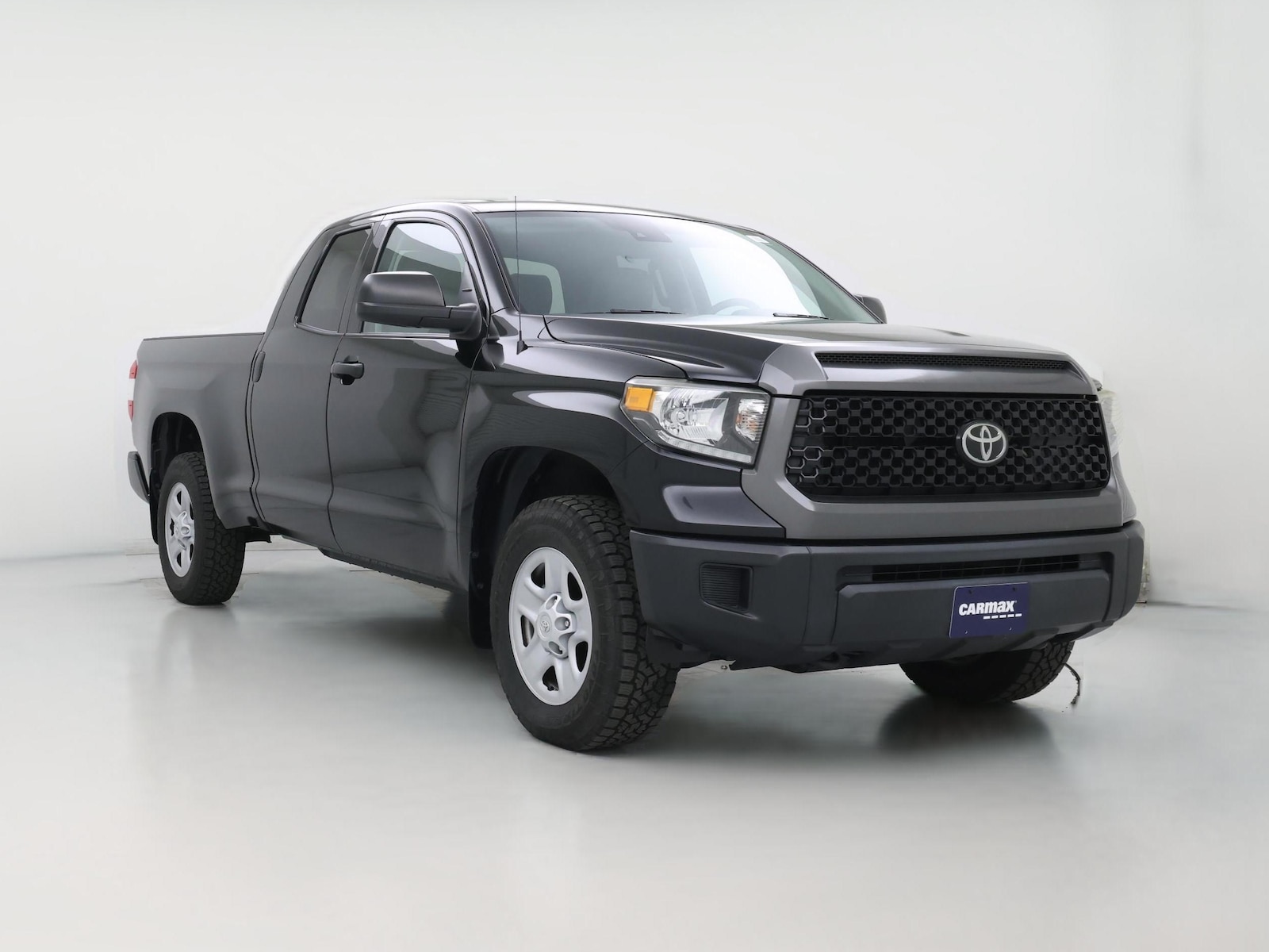 Bed Liner & Tow Hitch