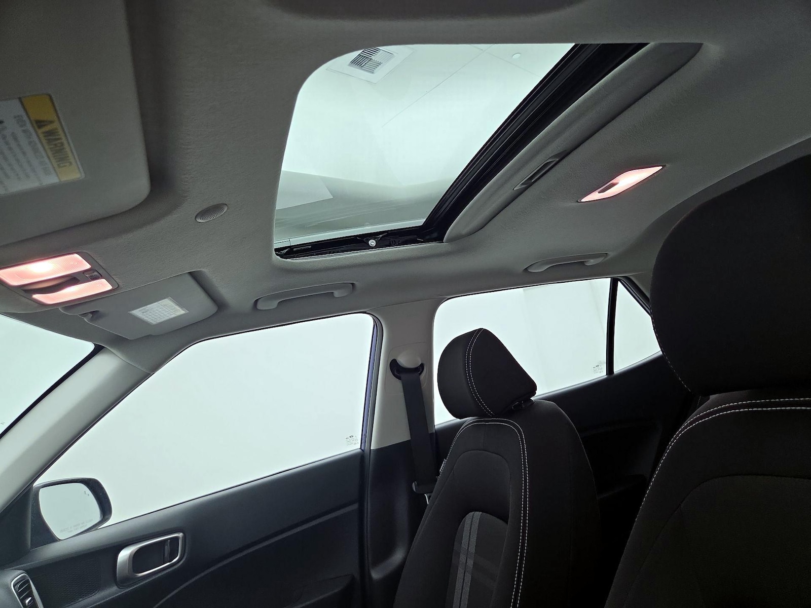 Sunroof(s) & Overhead Airbags