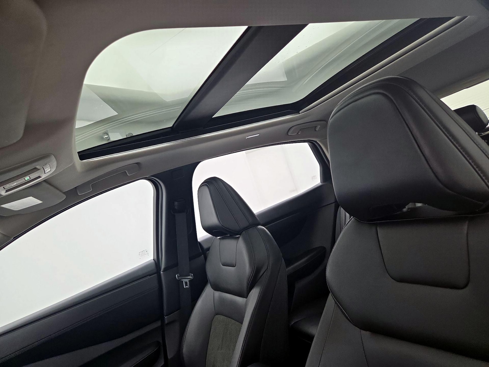 Panoramic Sunroof