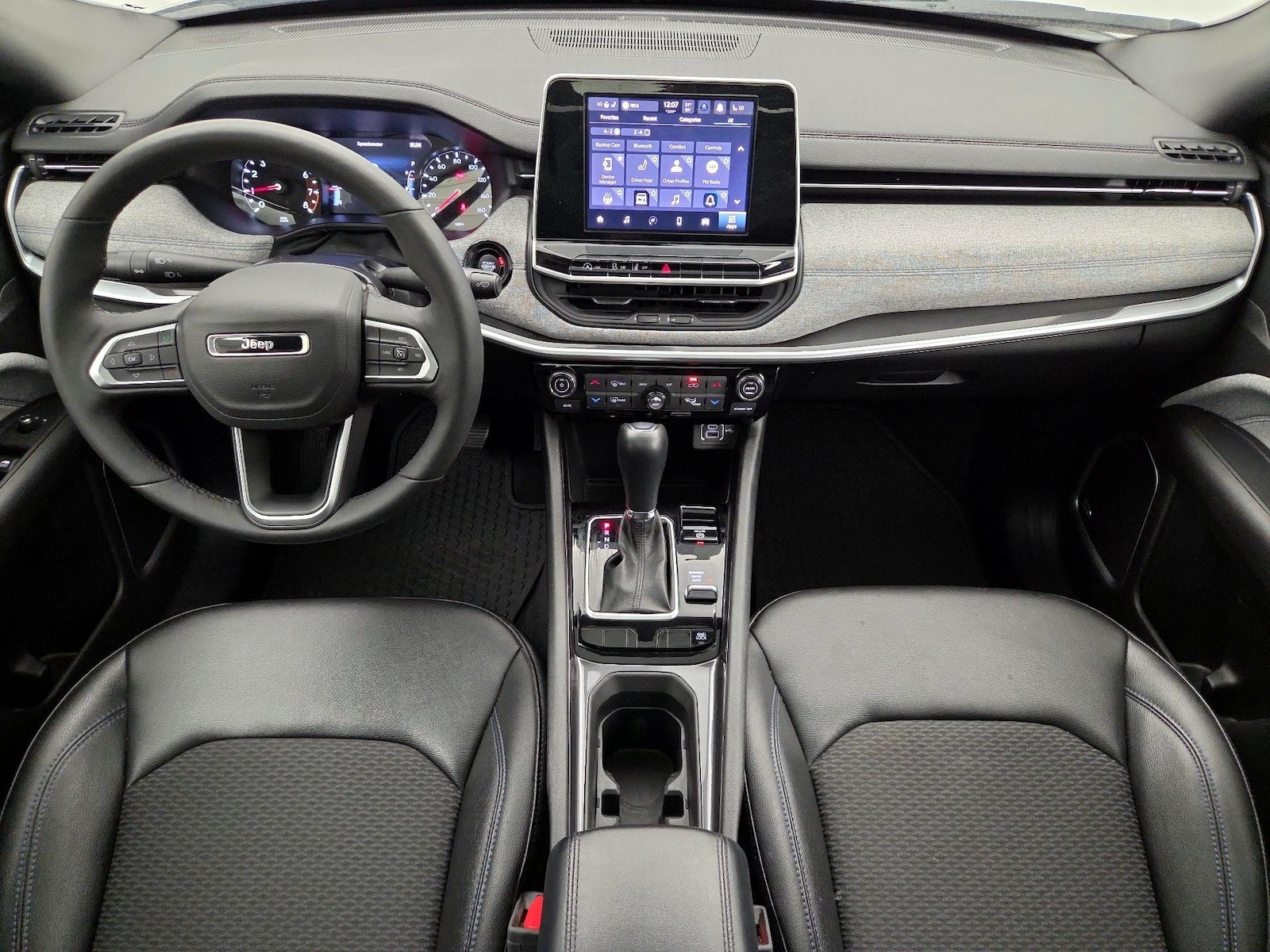Apple CarPlay® & Android Auto™