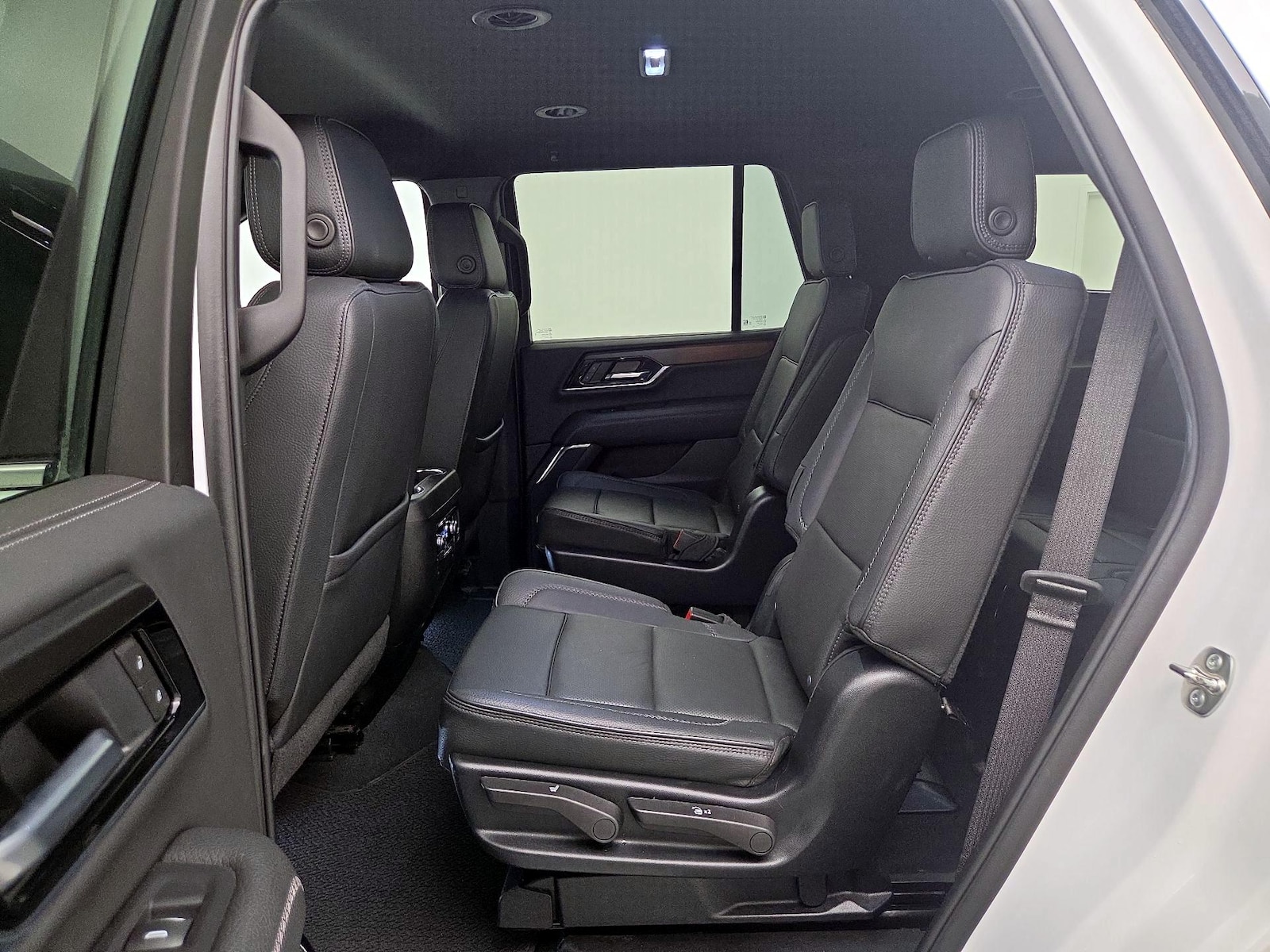 Rear Air Conditioning