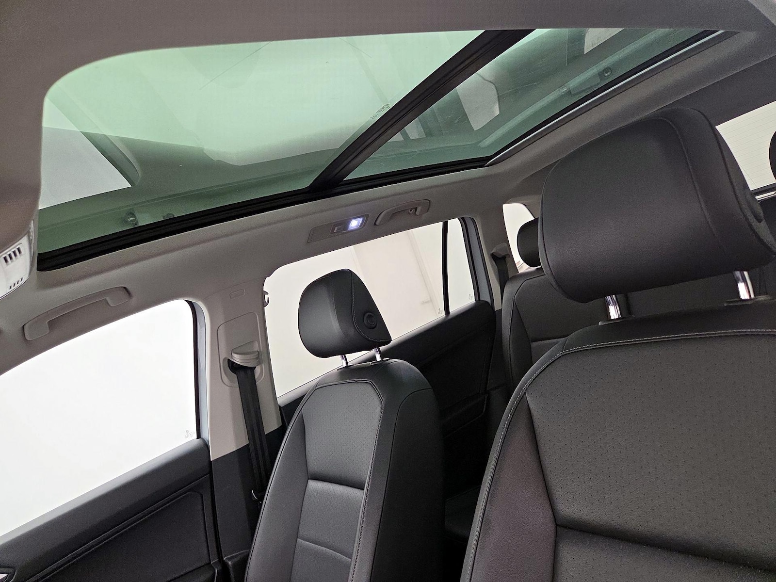 Panoramic Sunroof