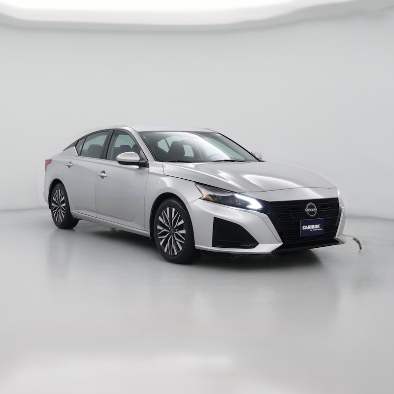 2023 Nissan Altima SV
