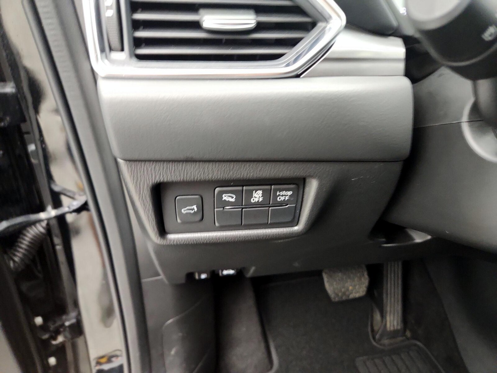 2025 Mazda CX-5 S Preferred package - Photo 14