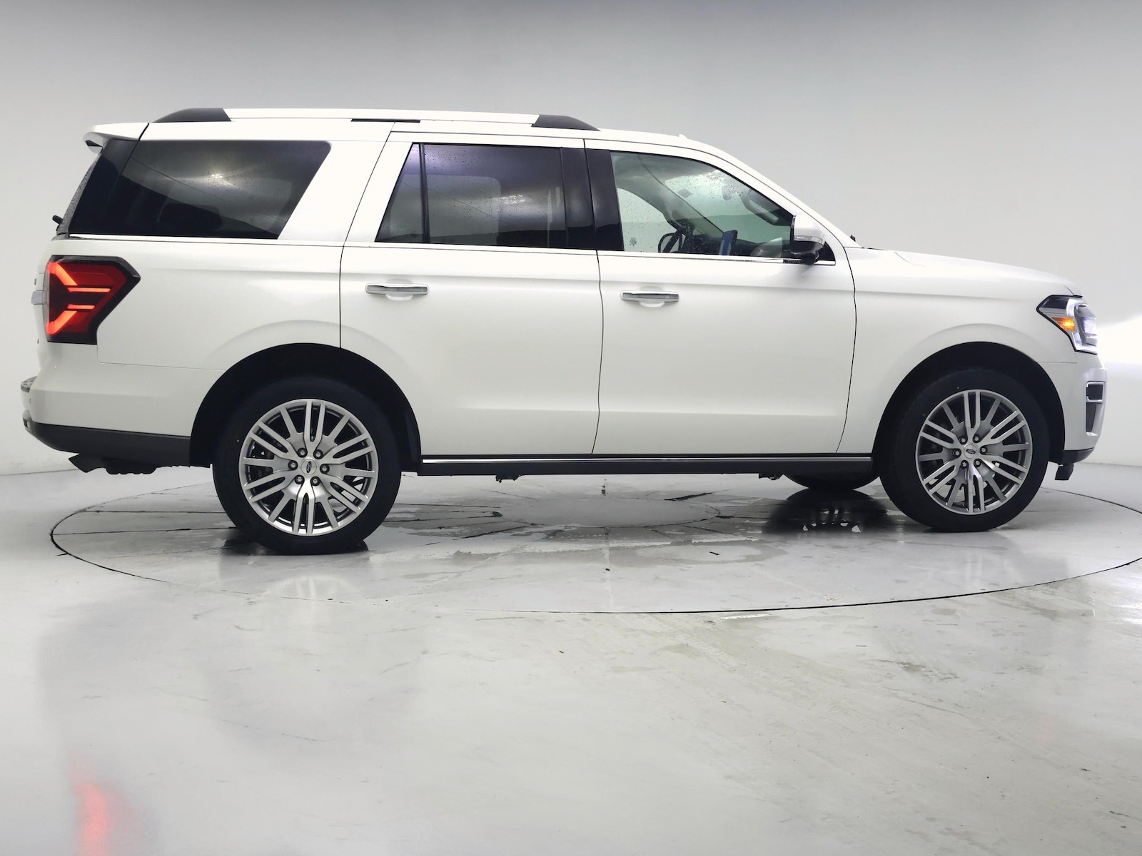 2024 Ford Expedition Limited - Photo 8