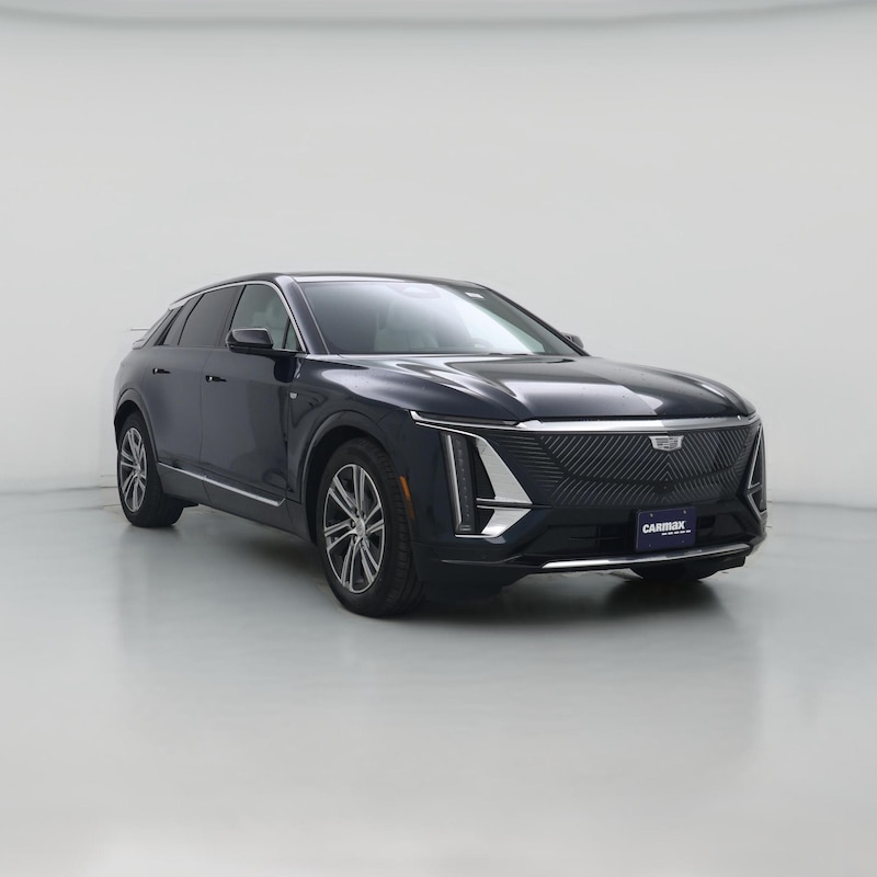 2024 Cadillac LYRIQ Luxury 2