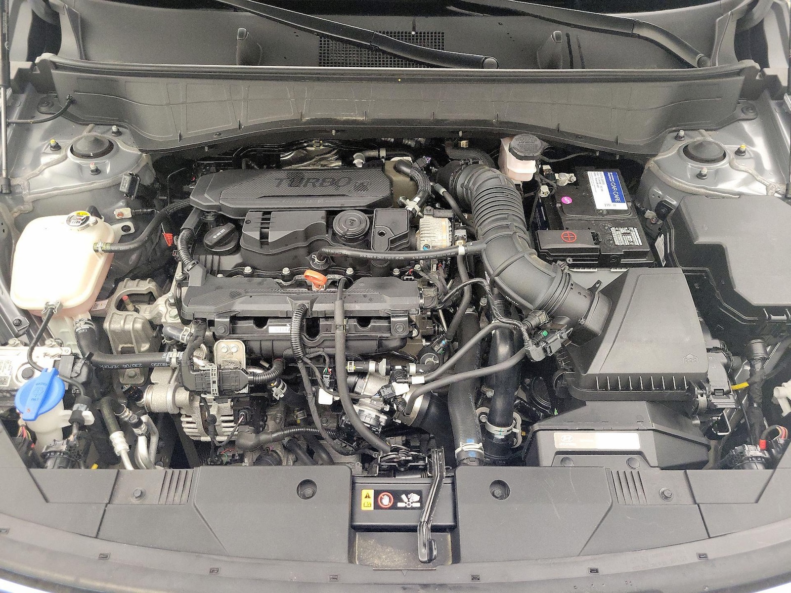 2024 Hyundai Kona Limited - Photo 25