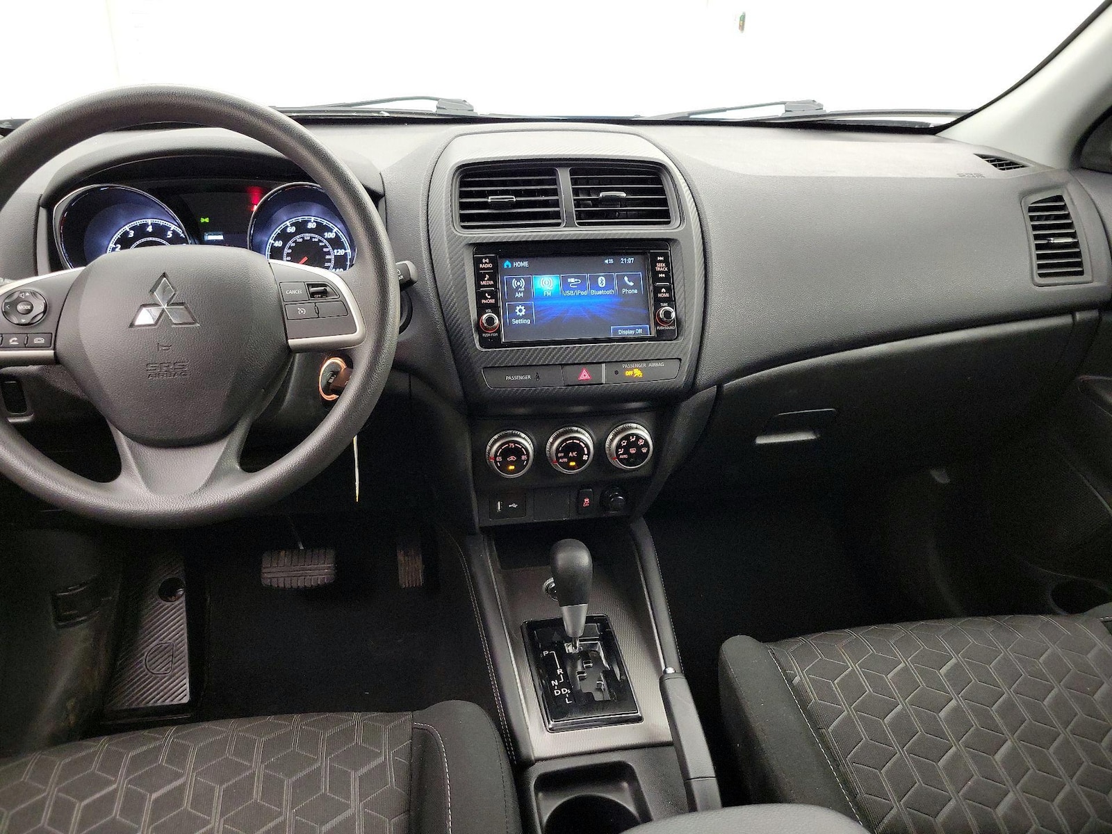 Apple CarPlay® & Android Auto™