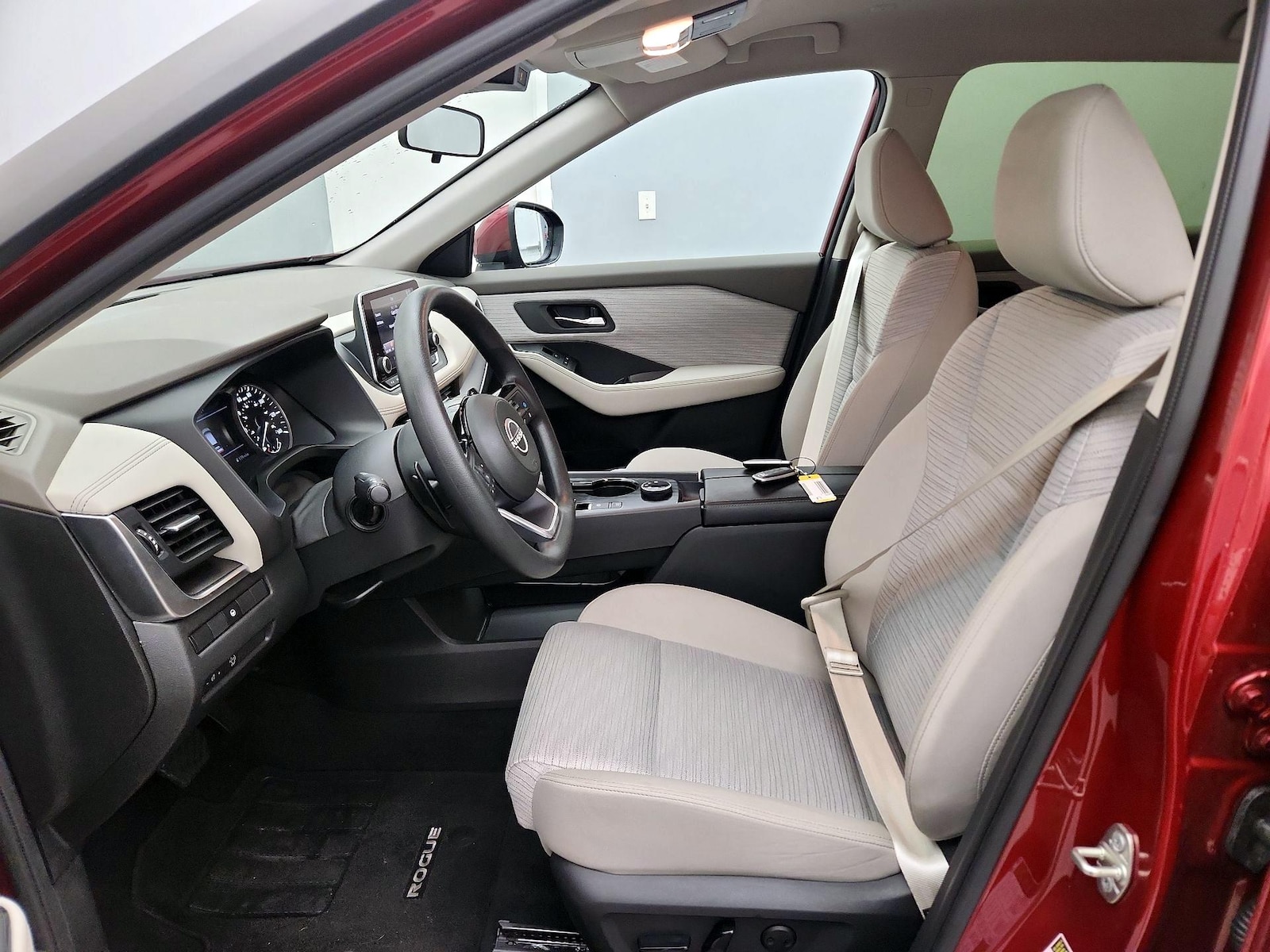 Power Seat(s) & Side Airbags