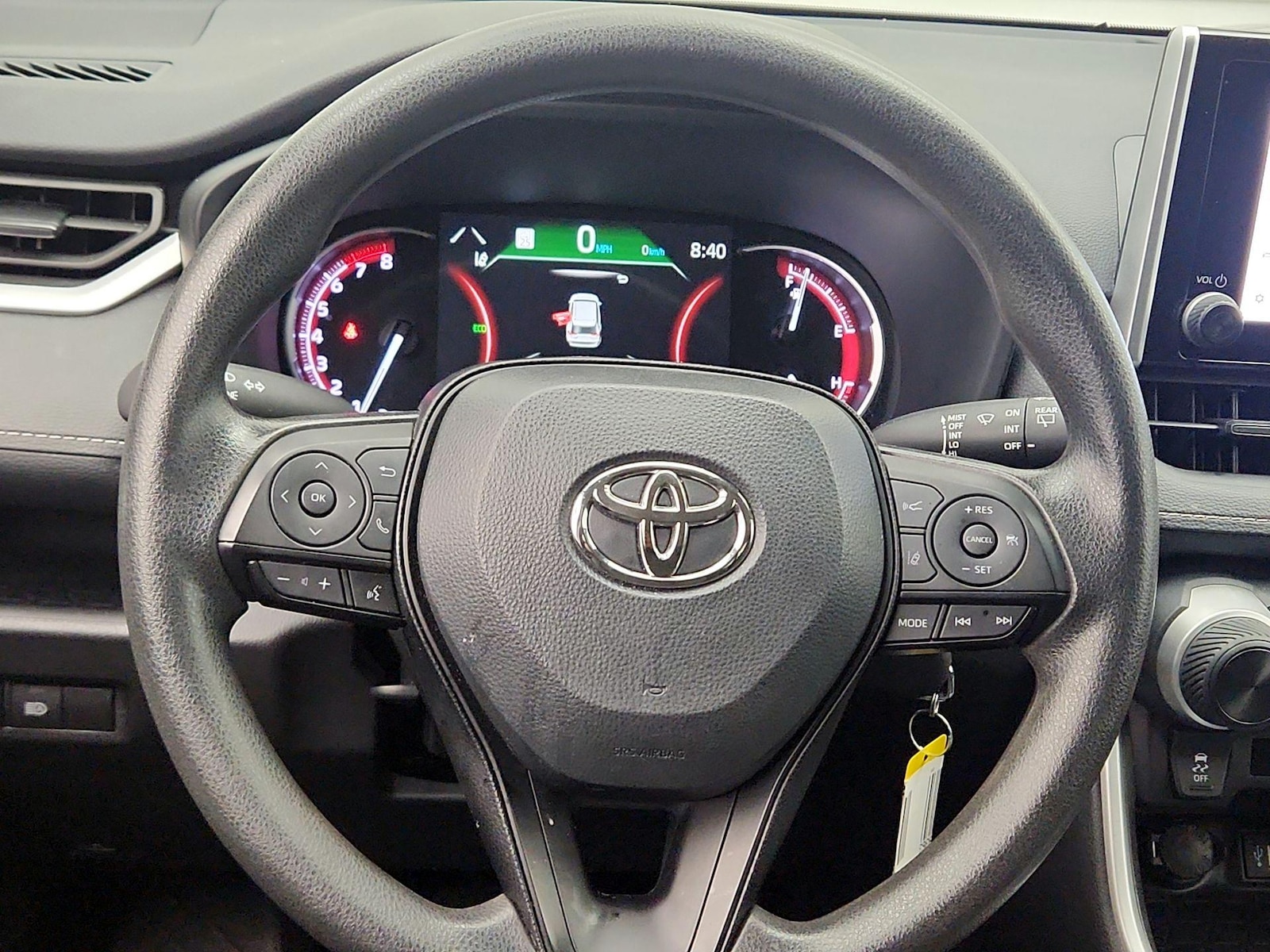 2025 Toyota RAV4 LE - Photo 11
